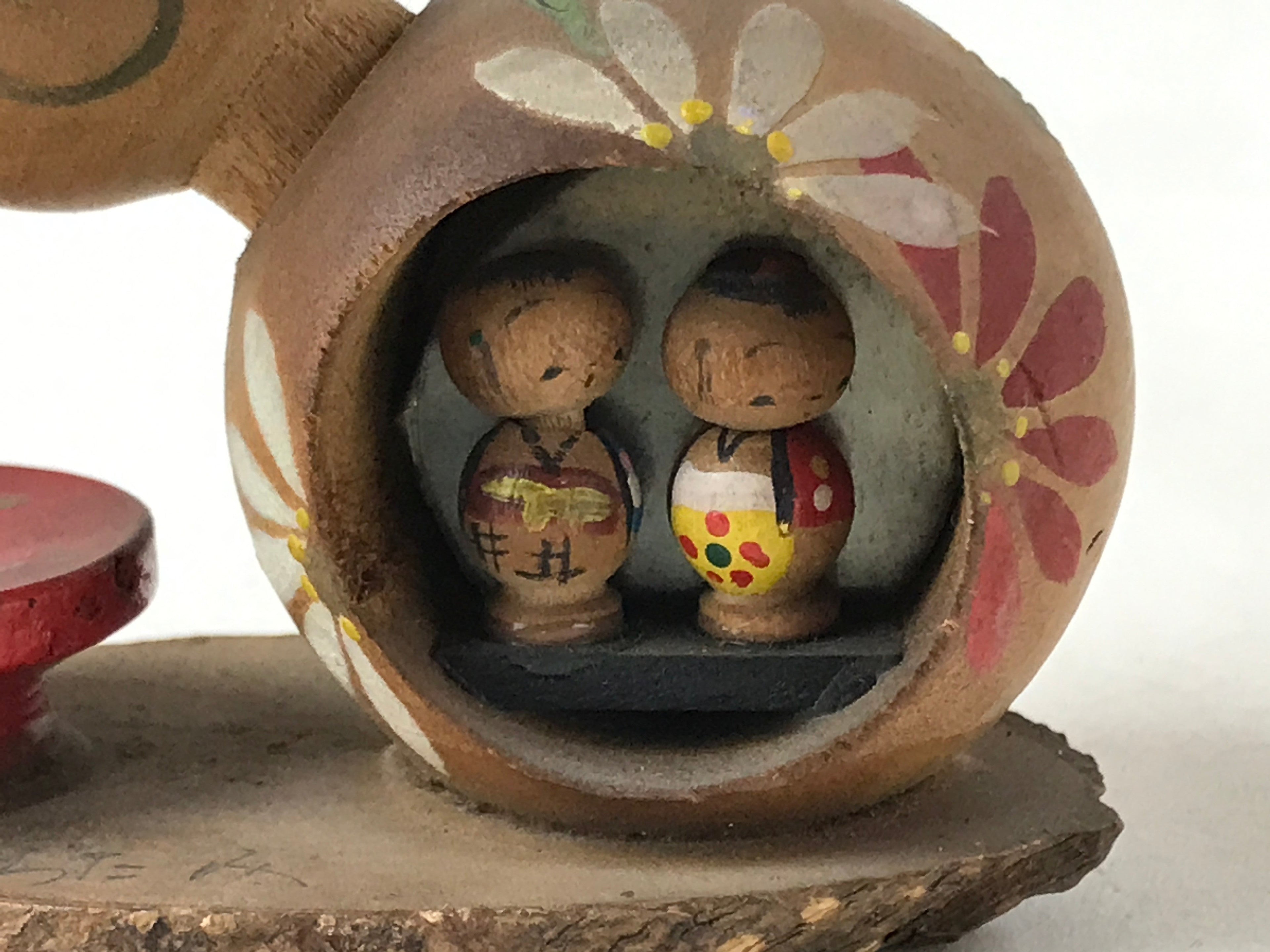 Japanese Wood Kokeshi Figurine Hyotan Mini Dolls Vtg Folk Art Decoration KF669