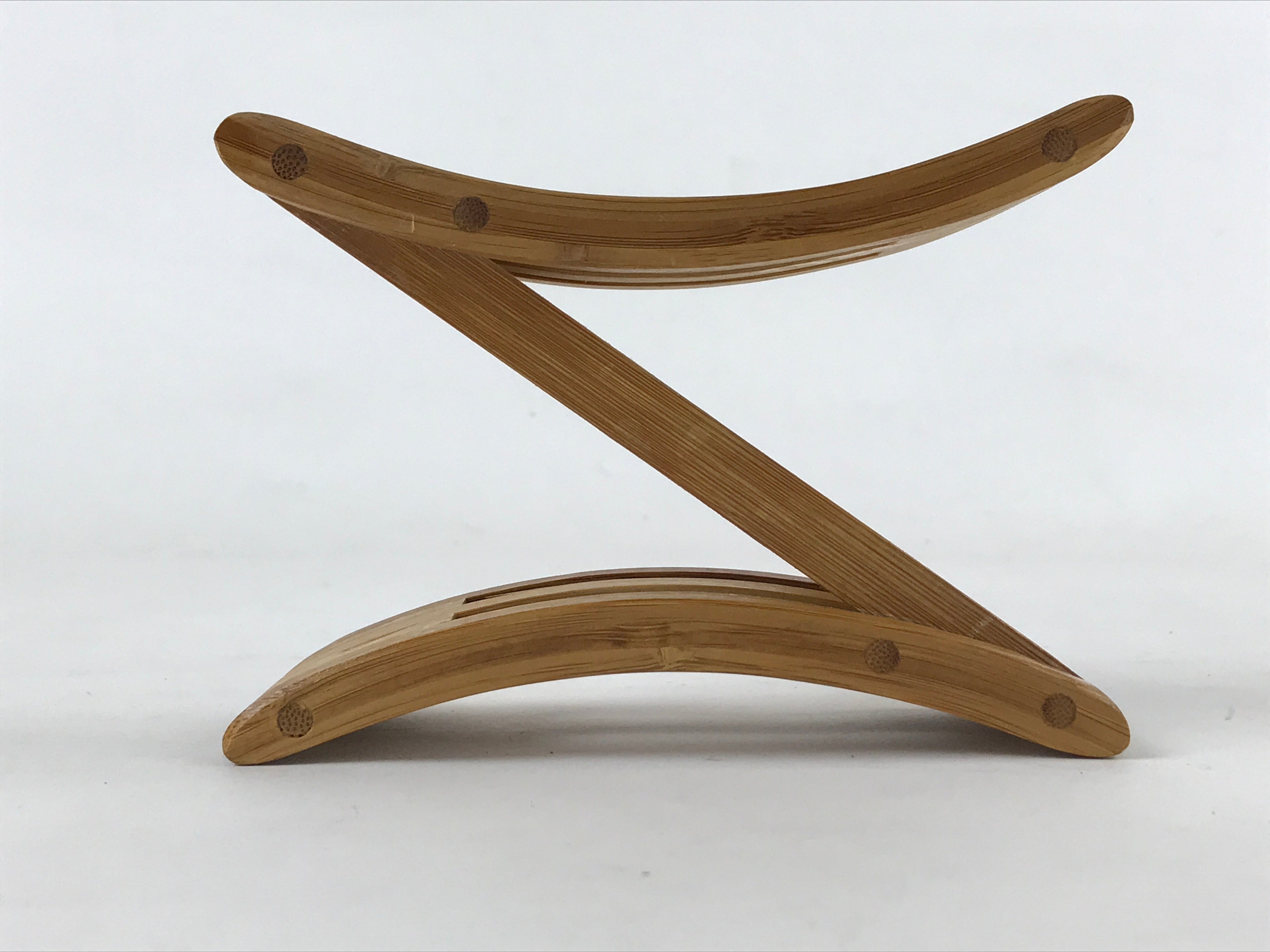 Japanese Wood Pillow Neck Rest Vtg Light Brown Bamboo Geisha Takamakura JK596