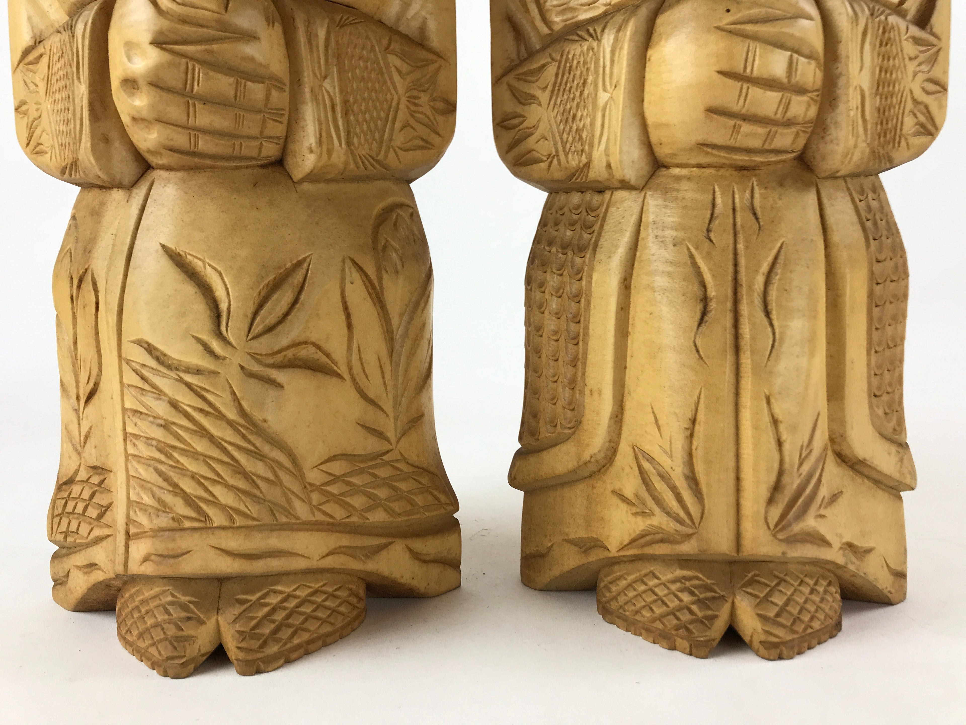 Japanese Wooden Ainu Nipopo Statue Vtg 2pc Large Okimono Hokkaido Brown AB109