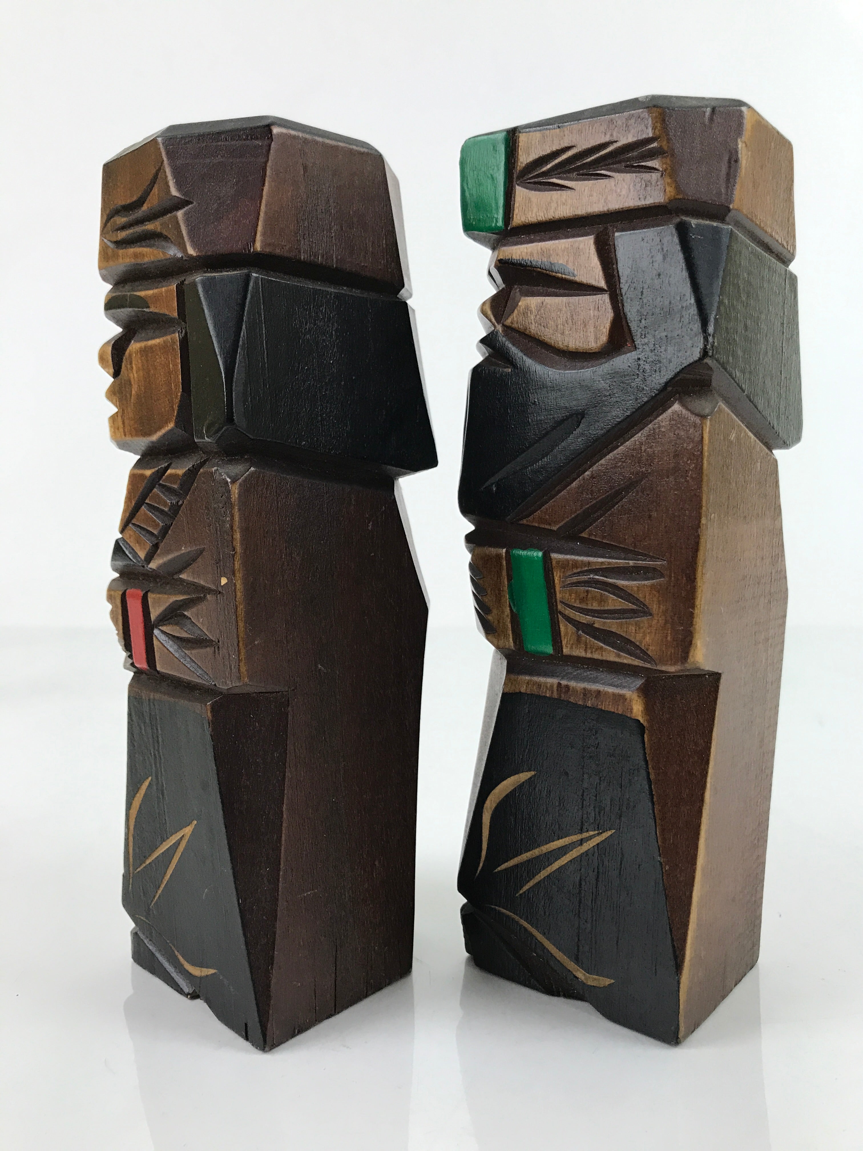 Japanese Wooden Ainu Nipopo Statue Vtg 2pc Small Okimono Hokkaido Brown AB113