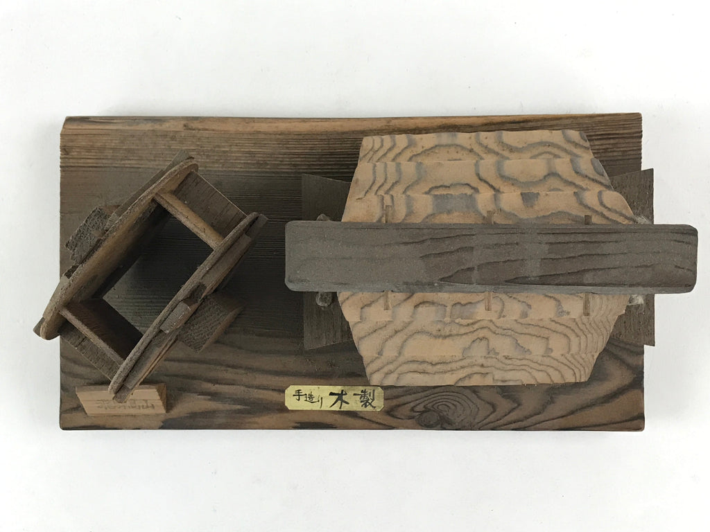Japanese Wooden Art Display Water Wheel High Roof House Vtg Handmade BD906