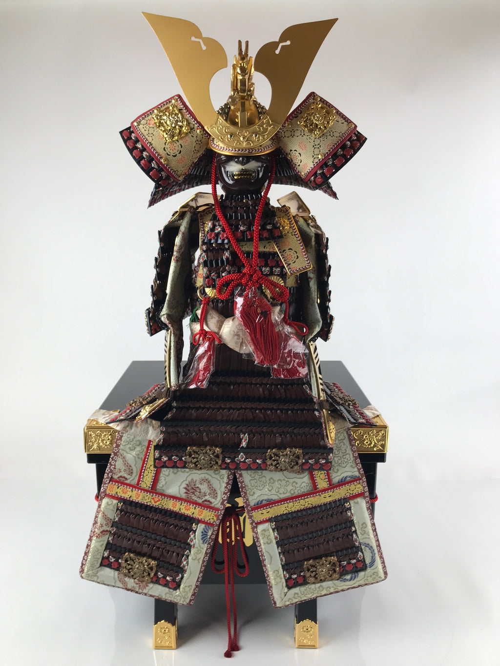 Japanese Wooden Boxed Samurai Miniature Armor Yoroi Set Vtg Boys' Festival ID557