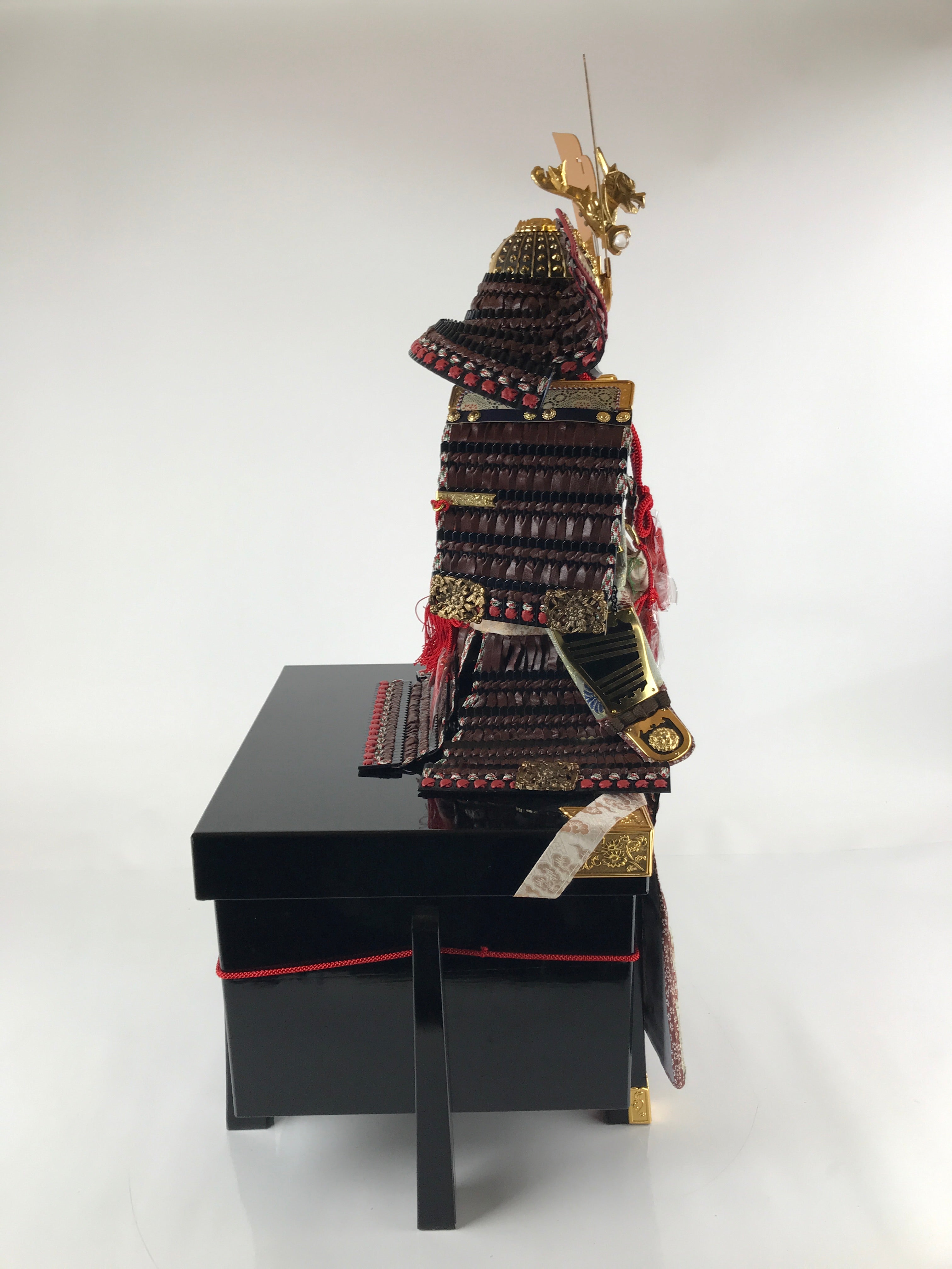 Japanese Wooden Boxed Samurai Miniature Armor Yoroi Set Vtg Boys' Festival ID557