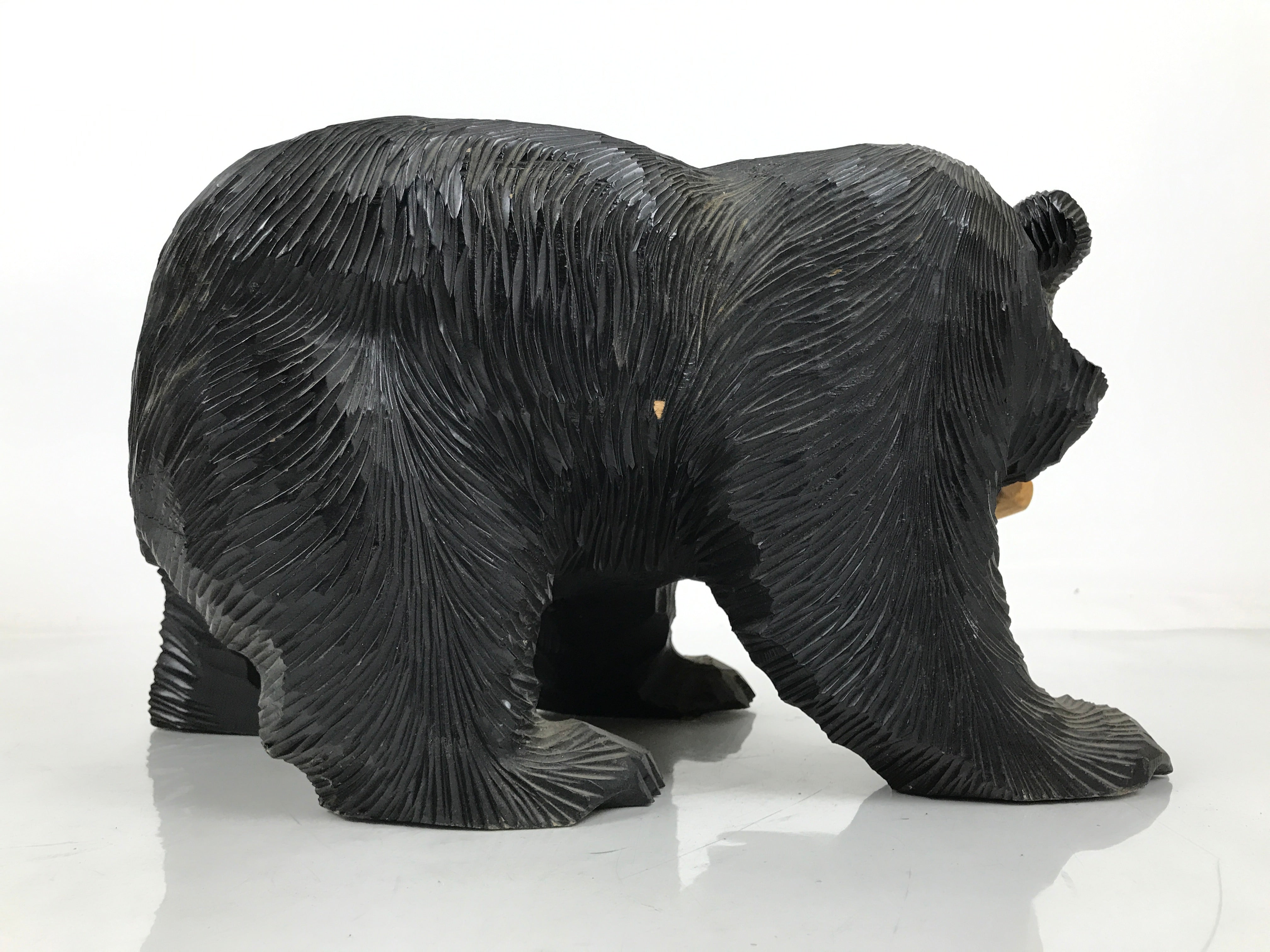 Japanese Wooden Carved Ainu Bear Statue Vtg Sculpture Hokkaido Brown AB119