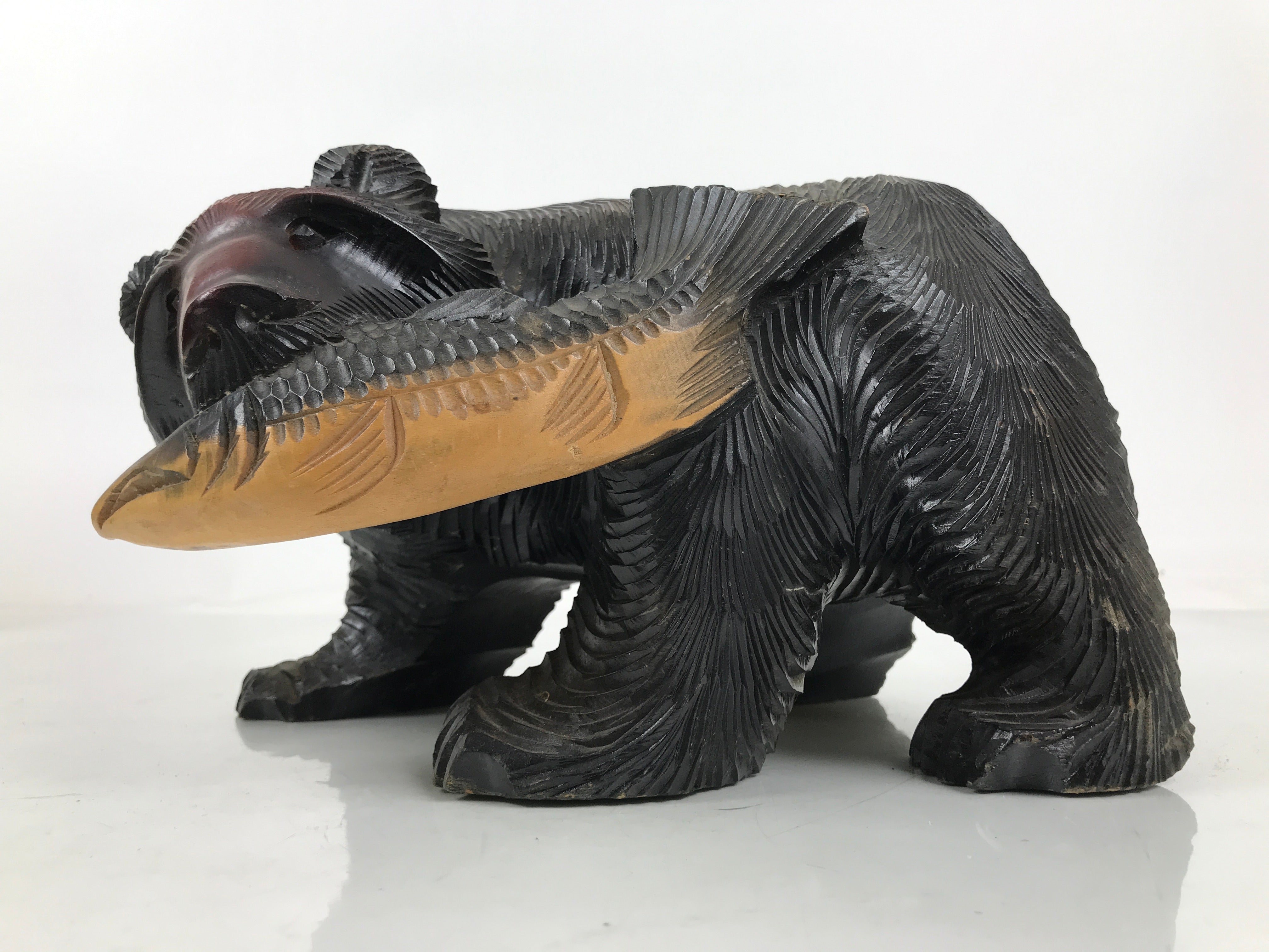 Japanese Wooden Carved Ainu Bear Statue Vtg Sculpture Hokkaido Brown AB120