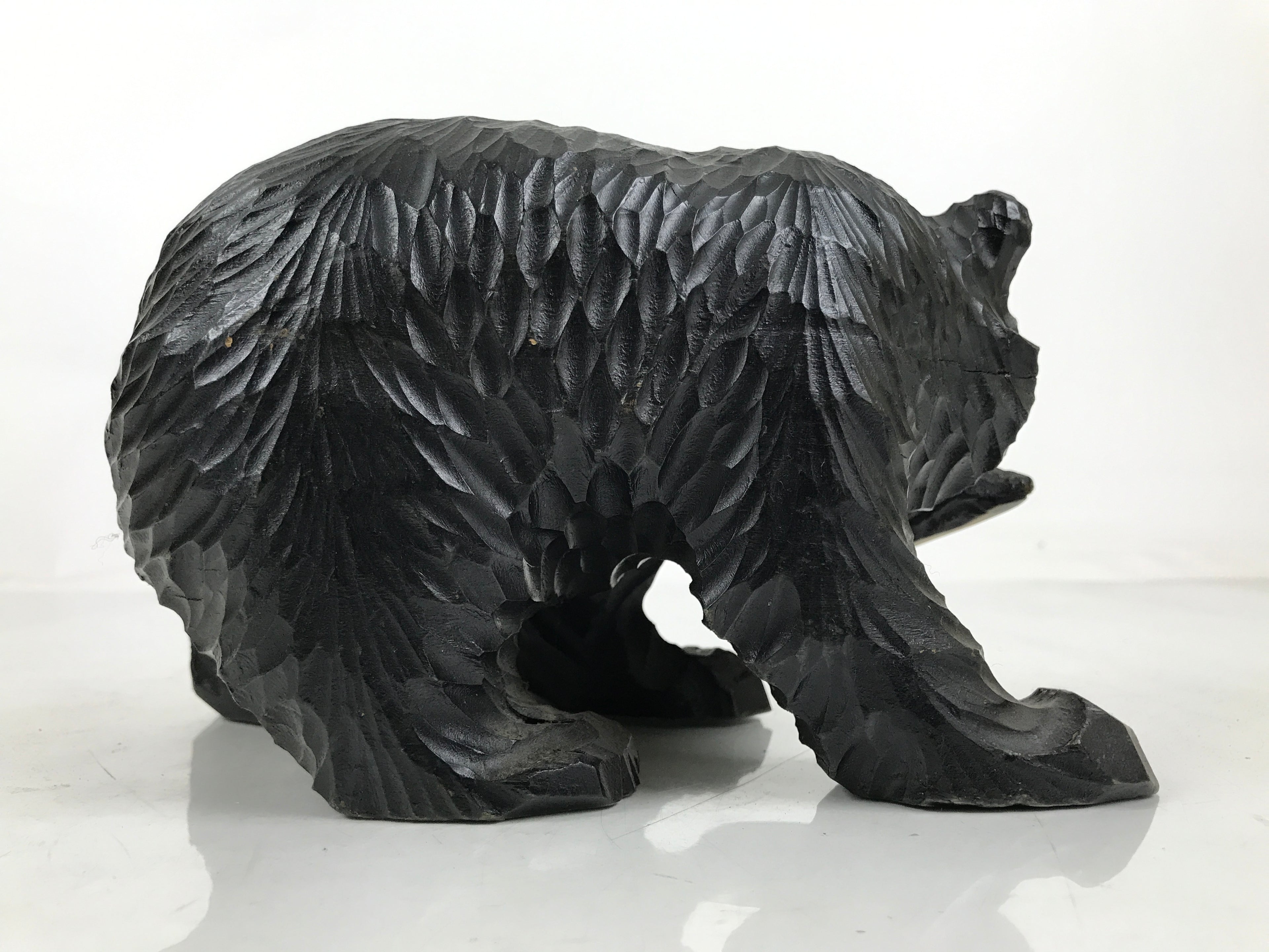 Japanese Wooden Carved Ainu Bear Statue Vtg Sculpture Hokkaido Brown AB122