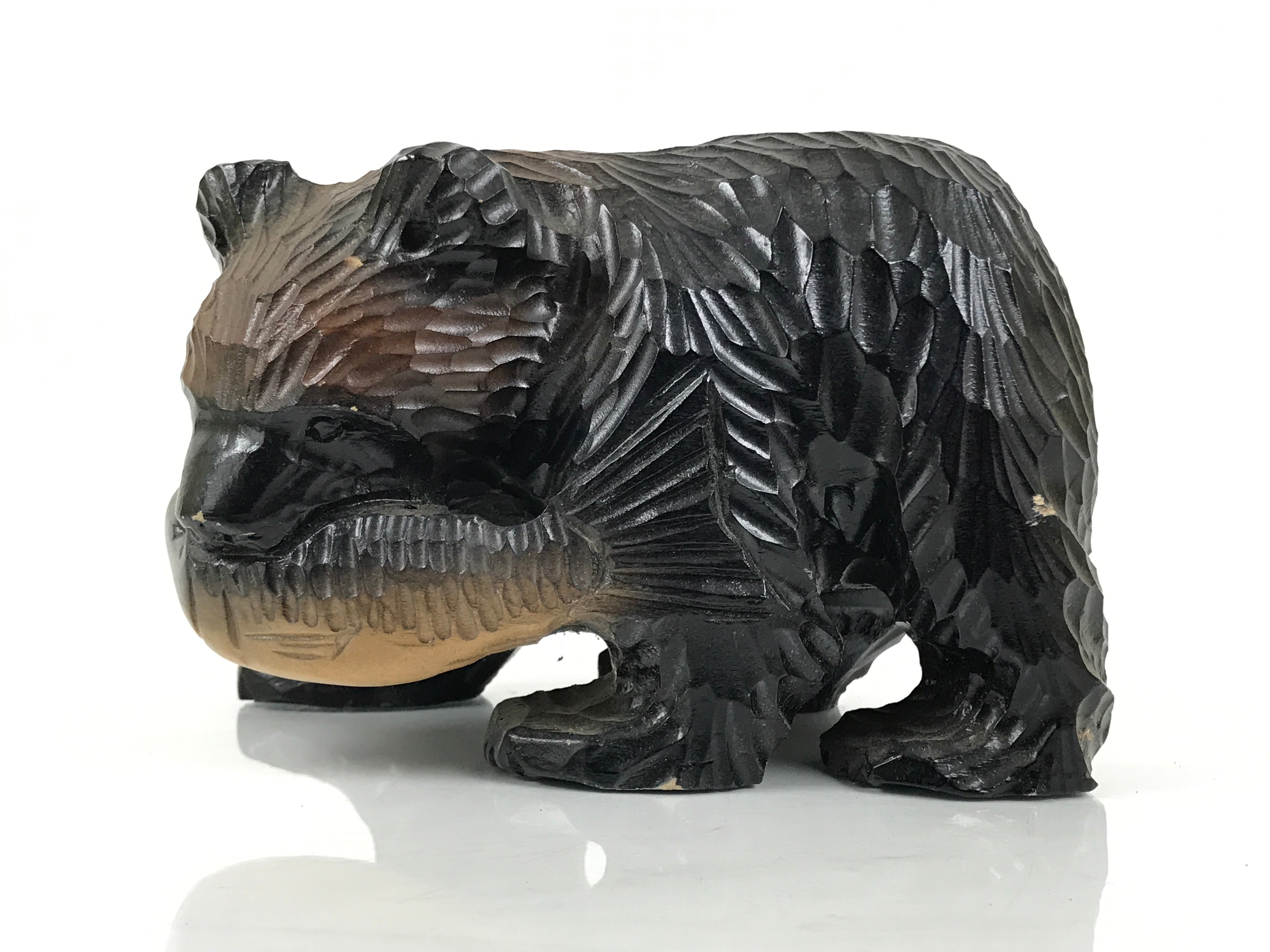 Japanese Wooden Carved Ainu Bear Statue Vtg Sculpture Hokkaido Brown AB127