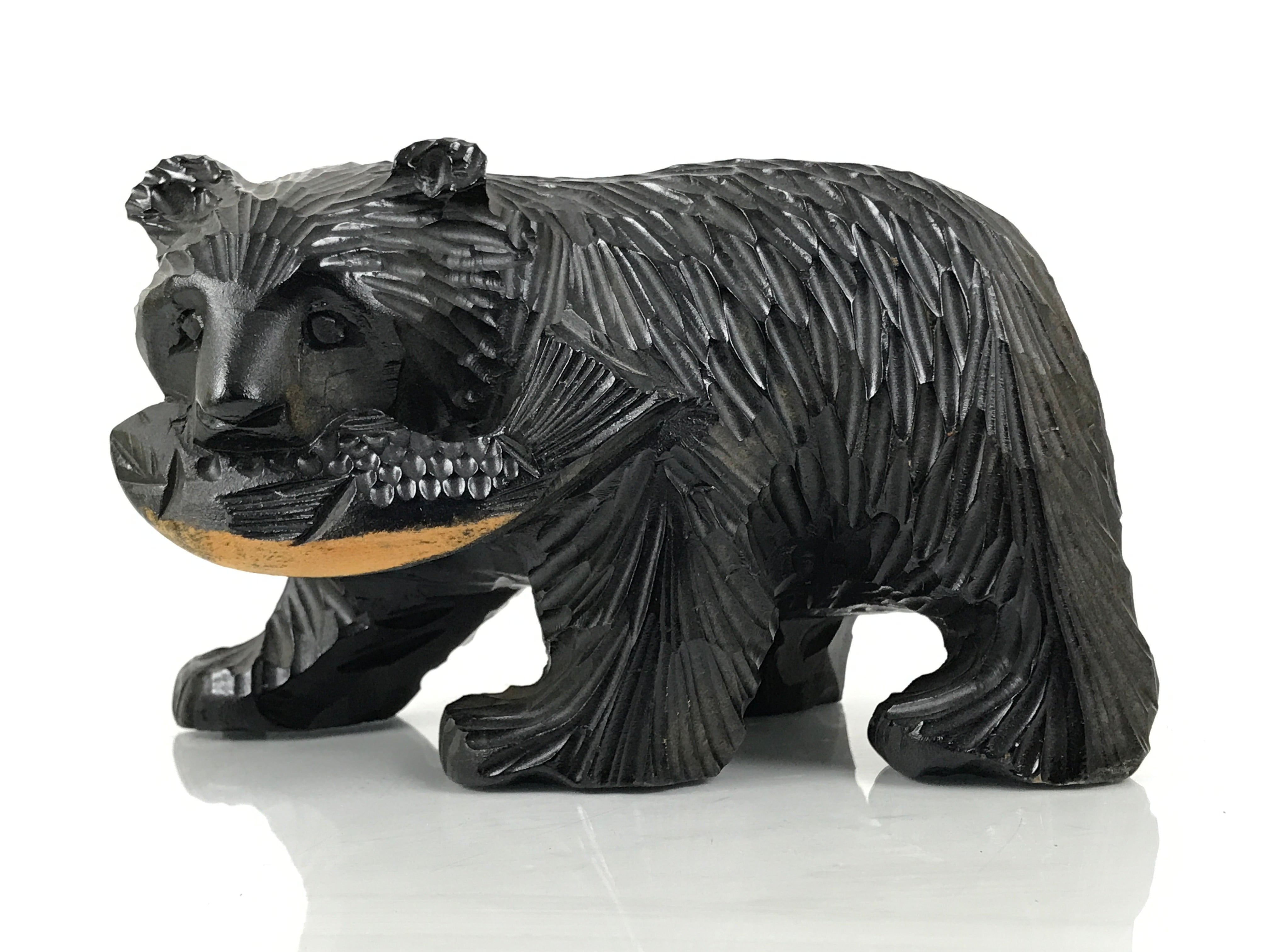 Japanese Wooden Carved Ainu Bear Statue Vtg Sculpture Hokkaido Brown AB128