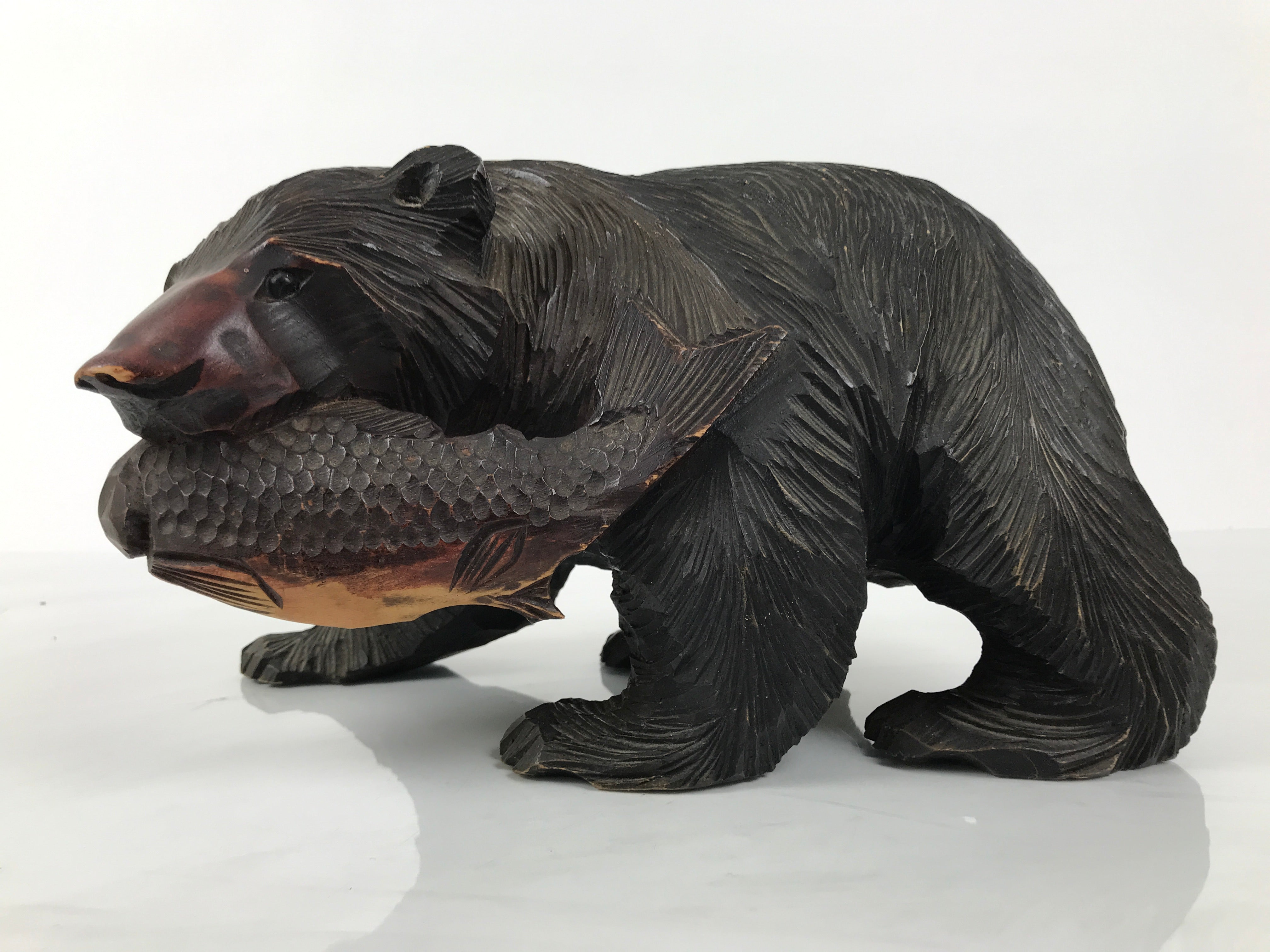 Japanese Wooden Carved Ainu Bear Statue Vtg Sculpture Hokkaido Brown AB131