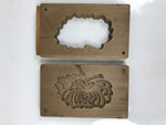 Japanese Wooden Carved Kashigata Cake Mold Vtg Sweet Wagashi Chrysanthemum Kg628