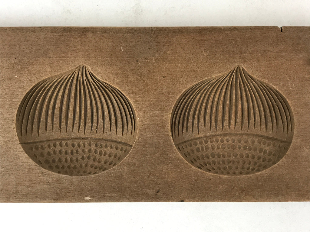 Japanese Wooden Carved Kashigata Cake Mold Vtg Sweet Wagashi Kuri Chestnut Kg482