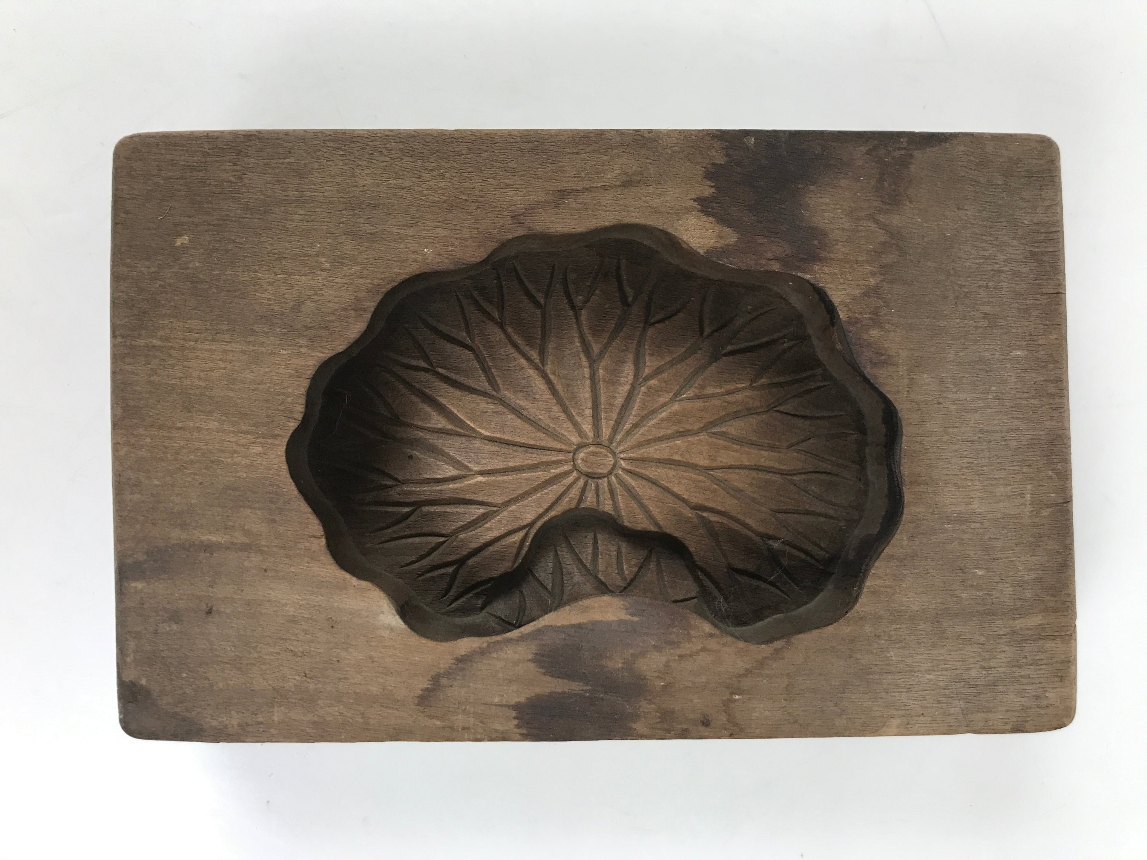 Japanese Wooden Carved Kashigata Cake Mold Vtg Sweet Wagashi Lotus Leaf Kg601