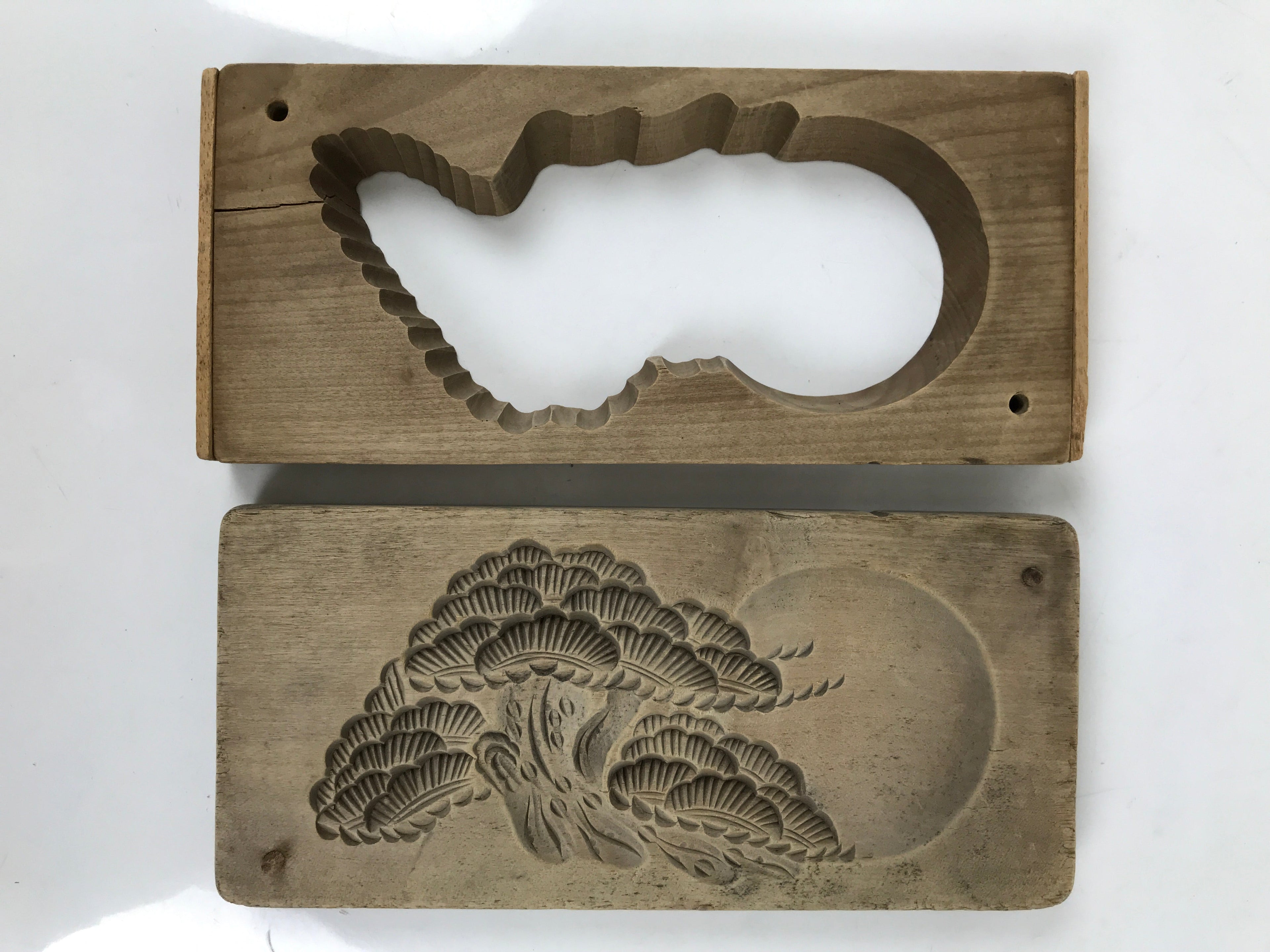 Japanese Wooden Carved Kashigata Cake Mold Vtg Sweet Wagashi Matsu Pine Kg644