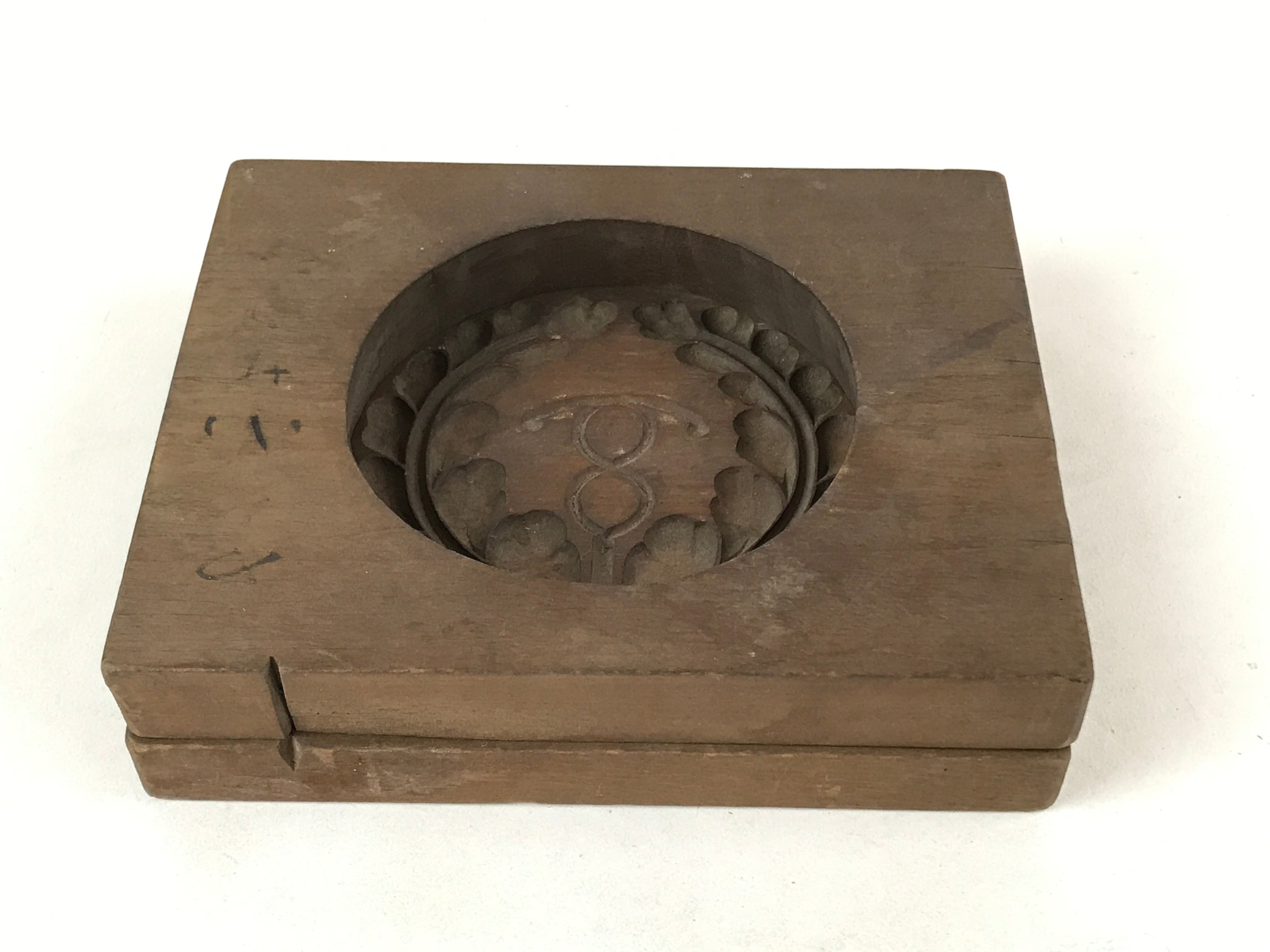 Japanese Wooden Carved Kashigata Cake Mold Vtg Sweet Wagashi Mon Crest Kg524