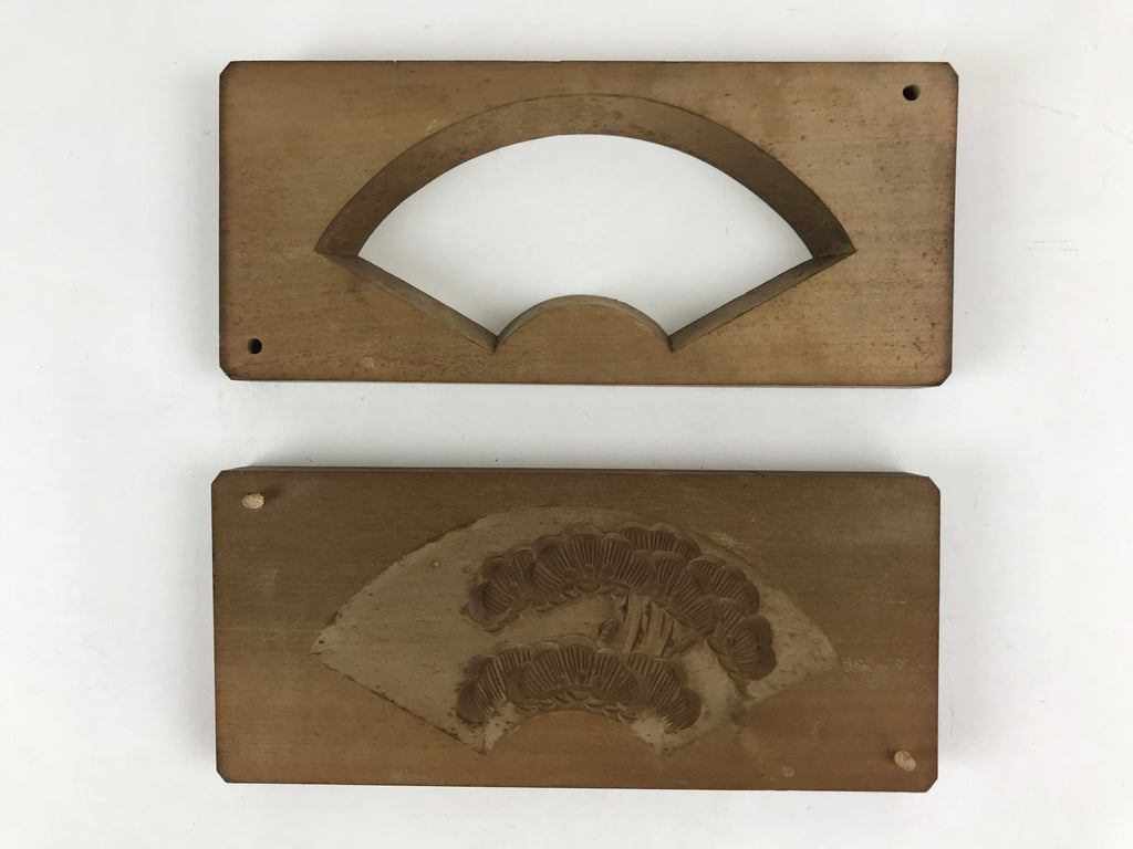 Japanese Wooden Carved Kashigata Cake Mold Vtg Sweet Wagashi Pine Tree Kg473