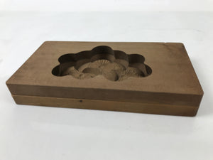 Japanese Wooden Carved Kashigata Cake Mold Vtg Sweet Wagashi Plum Blossom Kg539