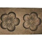 Japanese Wooden Carved Kashigata Cake Mold Vtg Sweet Wagashi Plum Blossoms Kg694