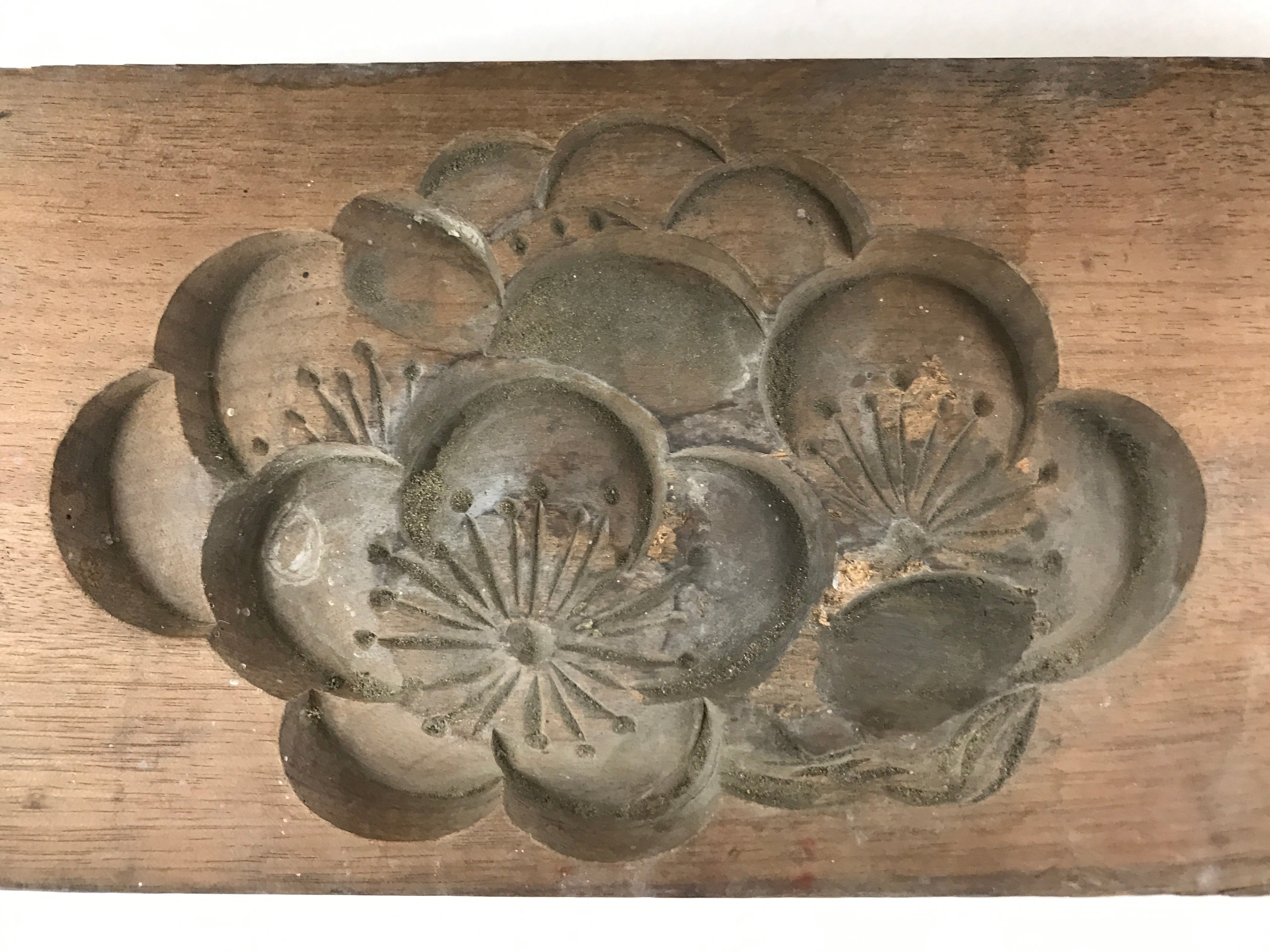 Japanese Wooden Carved Kashigata Cake Mold Vtg Sweet Wagashi Ume Plum Kg487