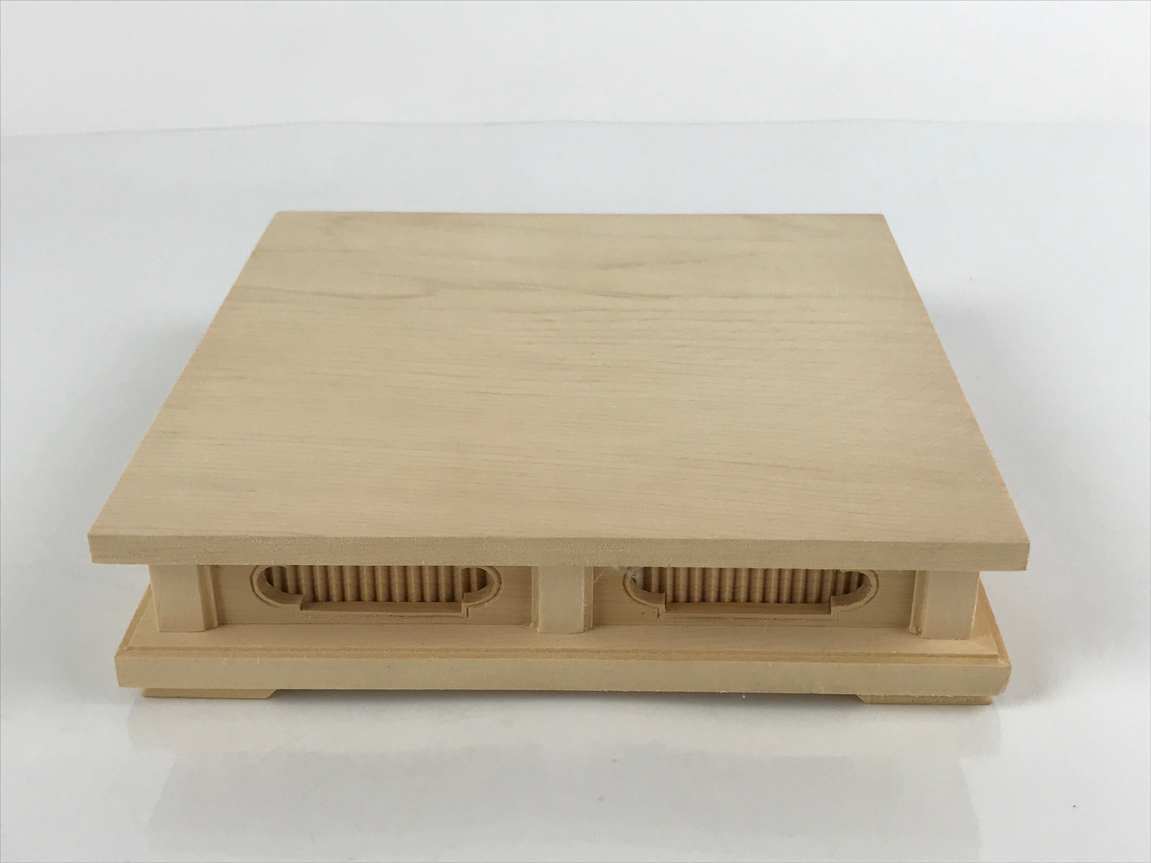 Japanese Wooden Flower Vase Stand Vtg Carved Display Kadai Board Ikebana WT511