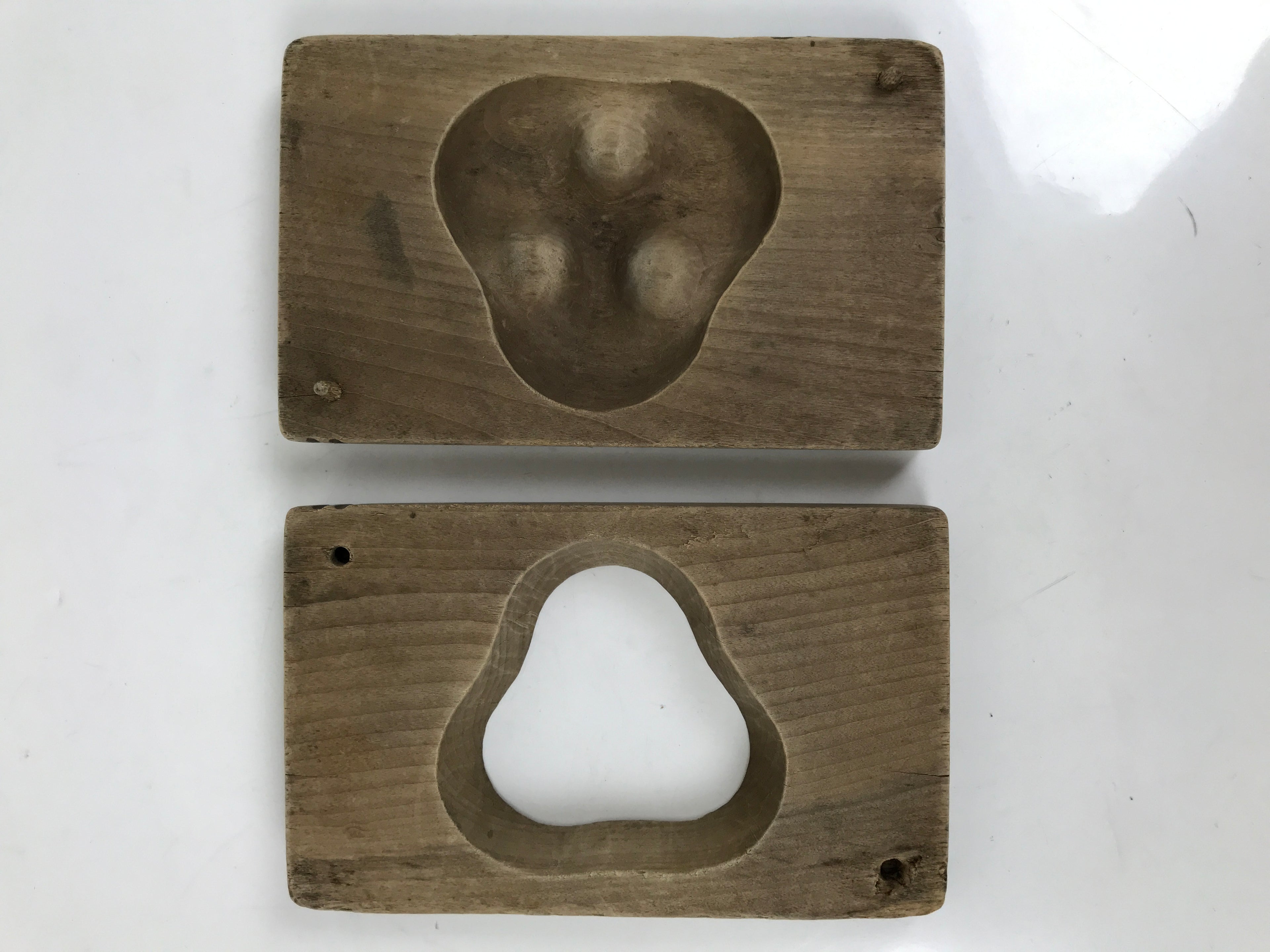 Japanese Wooden Kashigata Cake Mold Vtg Sweet Wagashi Buddhist Mon Crest Kg669