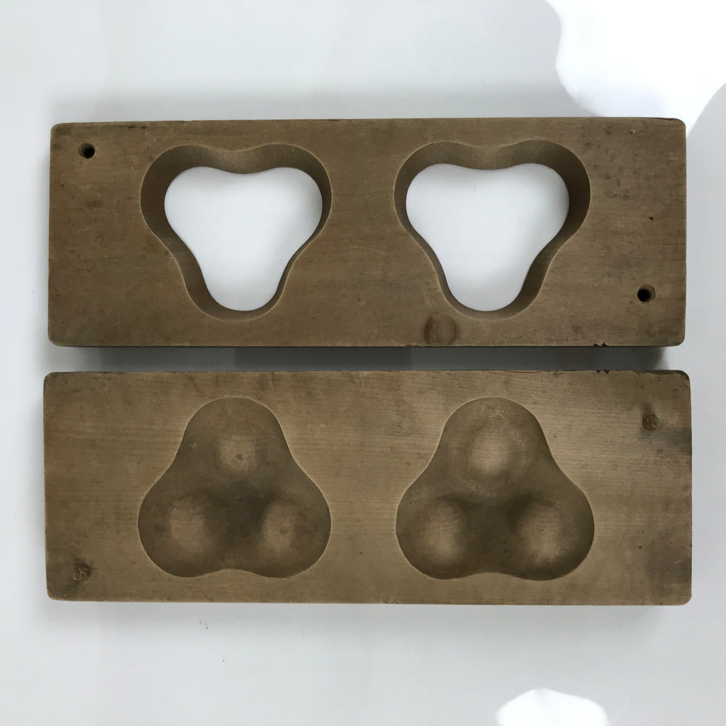 Japanese Wooden Kashigata Cake Mold Vtg Sweet Wagashi Buddhist Mon Crest Kg745