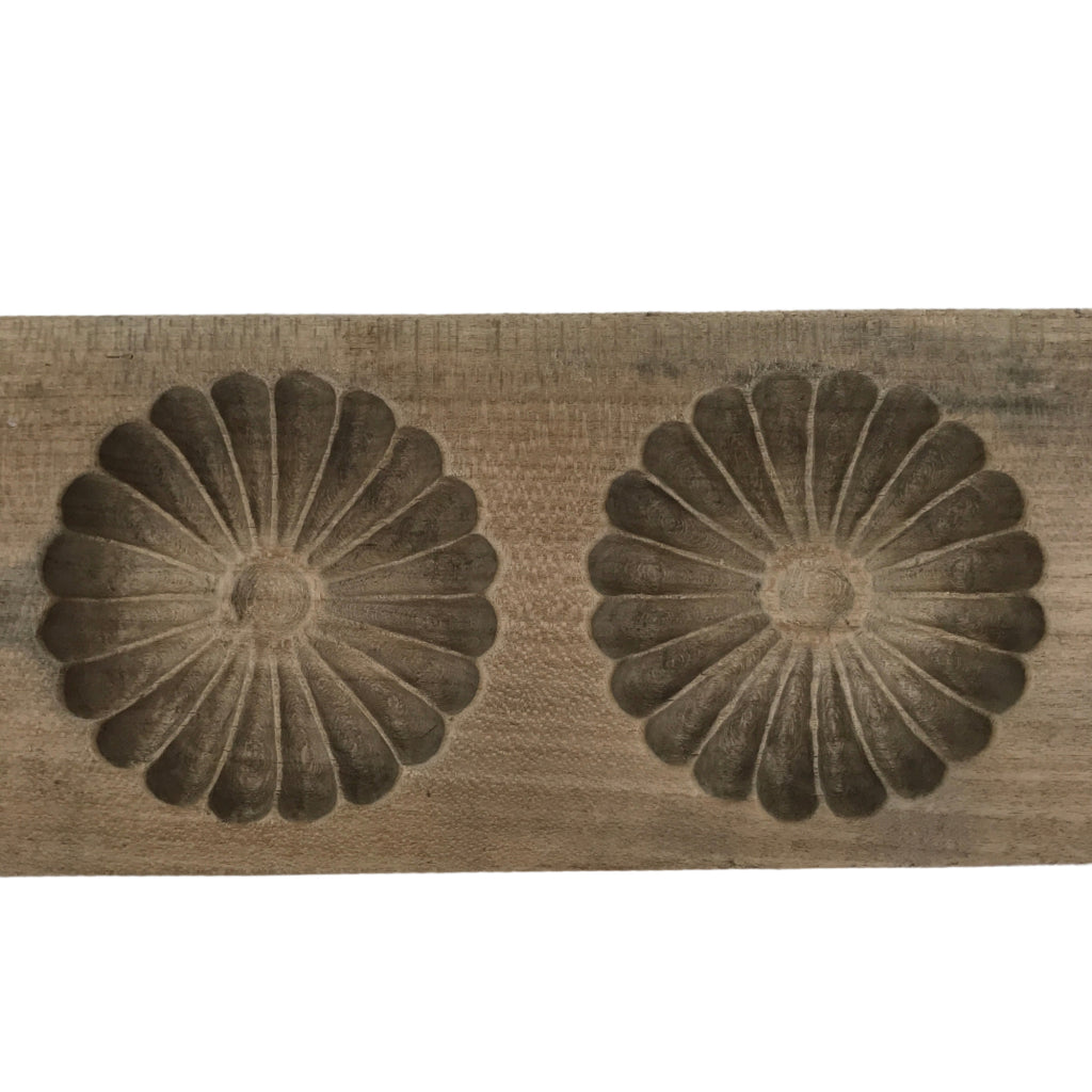 Japanese Wooden Kashigata Cake Mold Vtg Sweet Wagashi Chrysanthemum Kiku Kg635