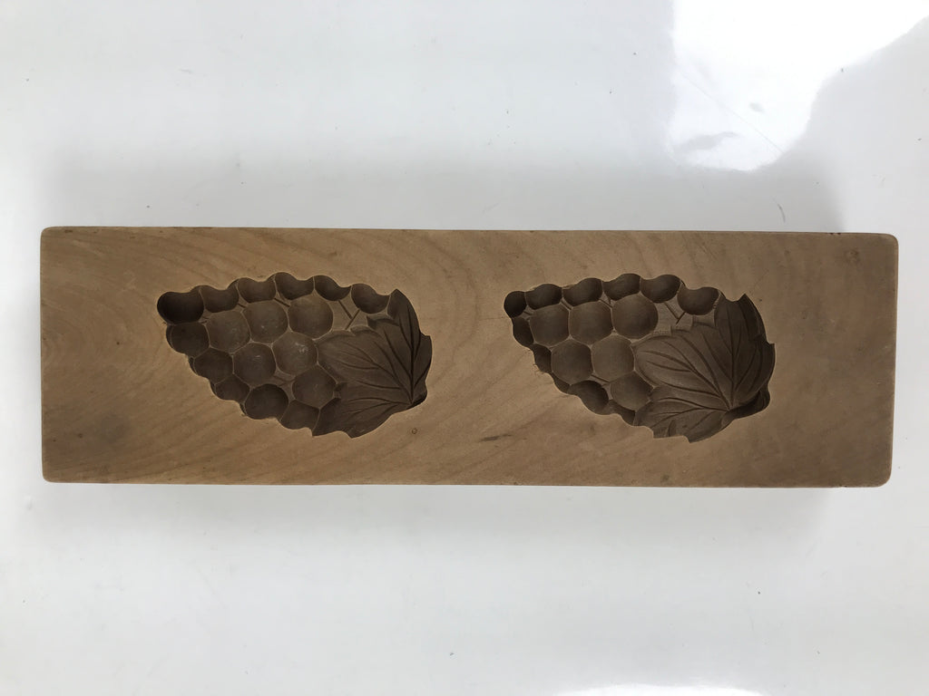 Japanese Wooden Kashigata Cake Mold Vtg Sweet Wagashi Grapes Budou Fruit Kg706