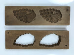 Japanese Wooden Kashigata Cake Mold Vtg Sweet Wagashi Grapes Budou Fruit Kg706