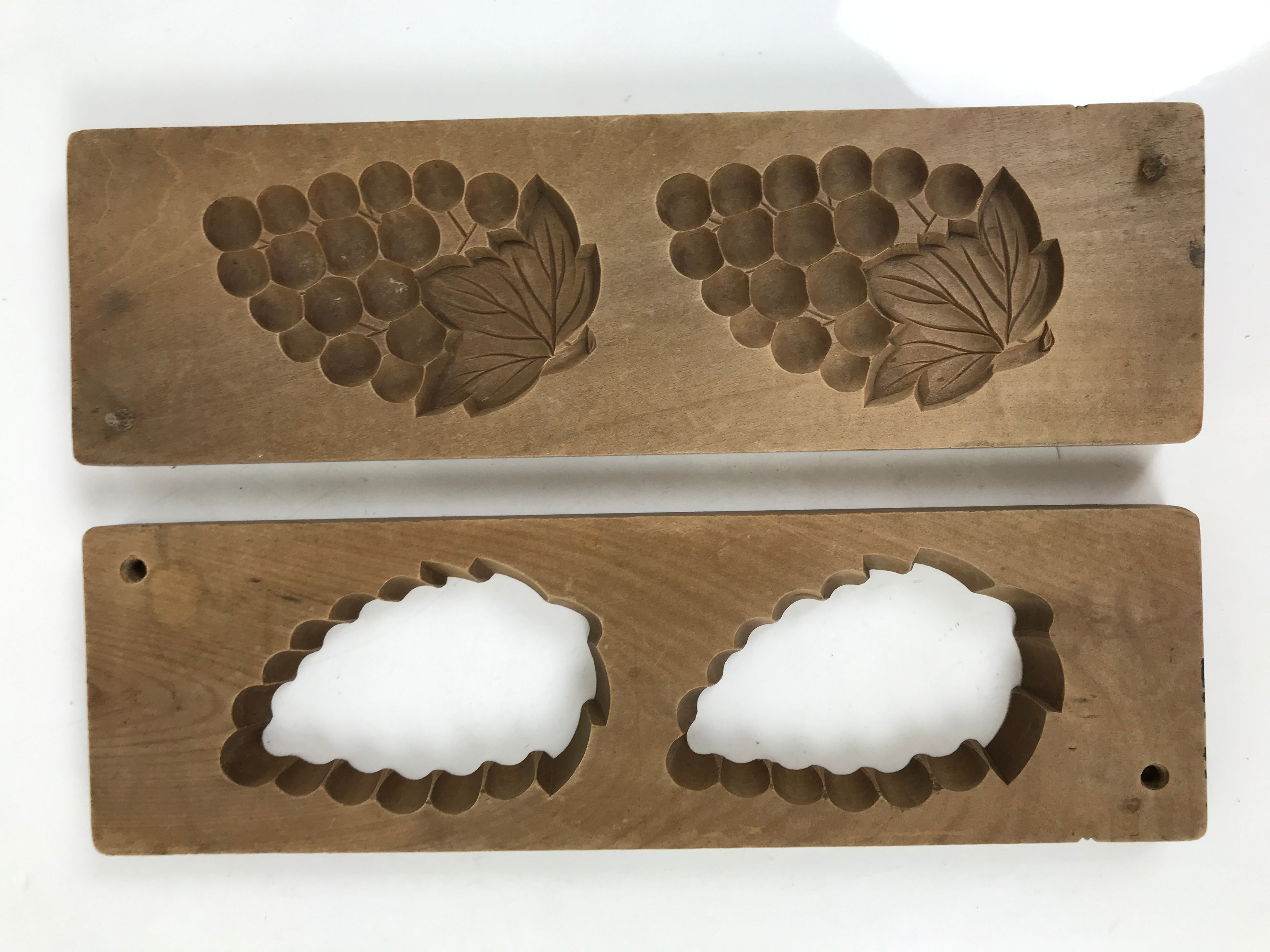 Japanese Wooden Kashigata Cake Mold Vtg Sweet Wagashi Grapes Budou Fruit Kg706