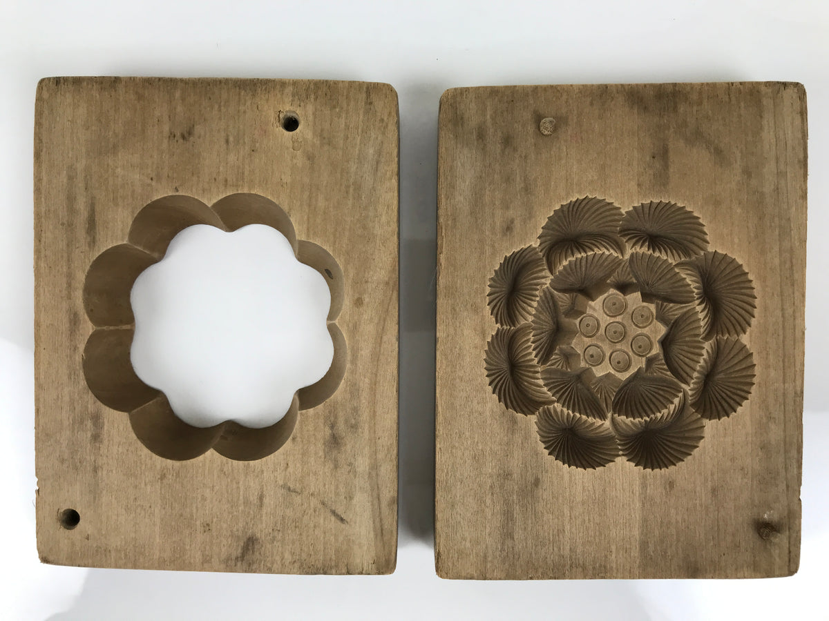 Japanese Wooden Kashigata Cake Mold Vtg Sweet Wagashi Lotus Flower Hasu Kg777