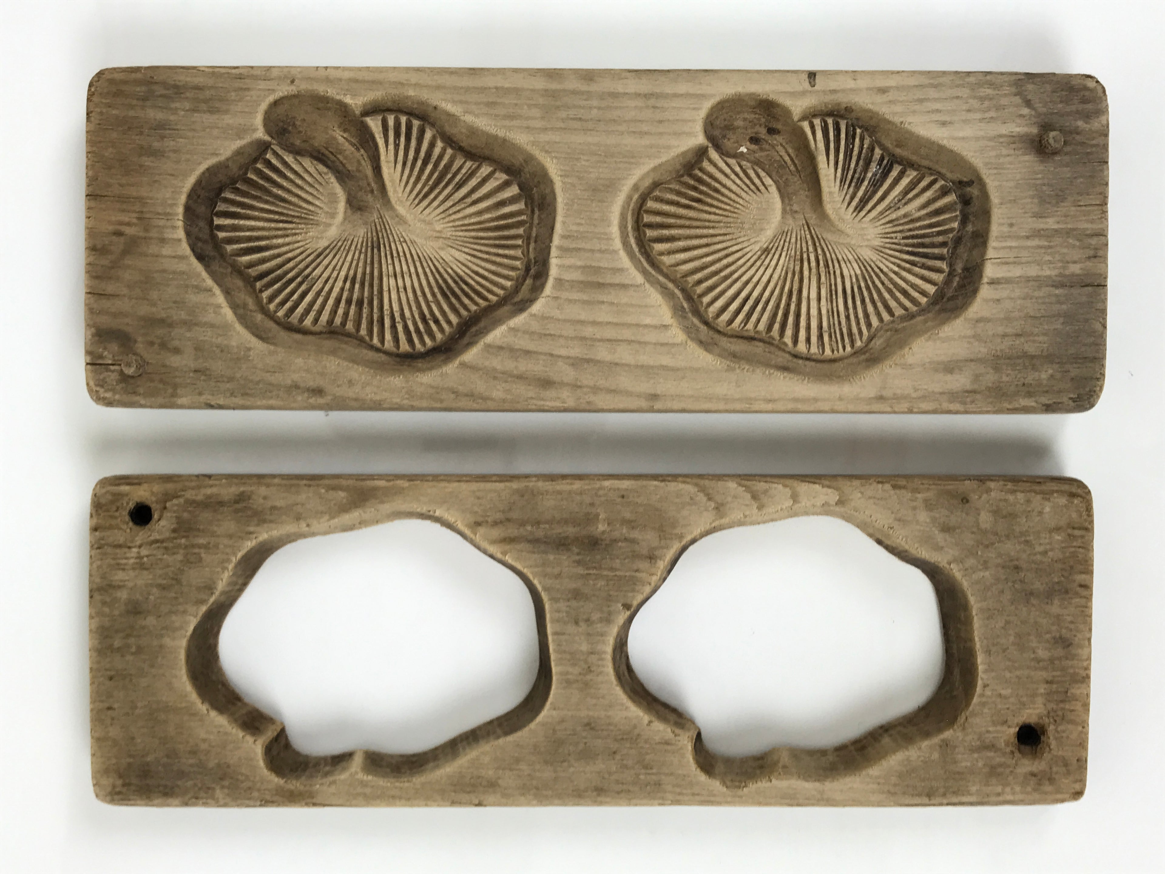Japanese Wooden Kashigata Cake Mold Vtg Sweet Wagashi Shiitake Mushroom Kg750