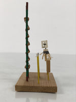 Japanese Wooden Kokeshi Display Vtg Miniature Ladder Flag Edo Fireman KF832