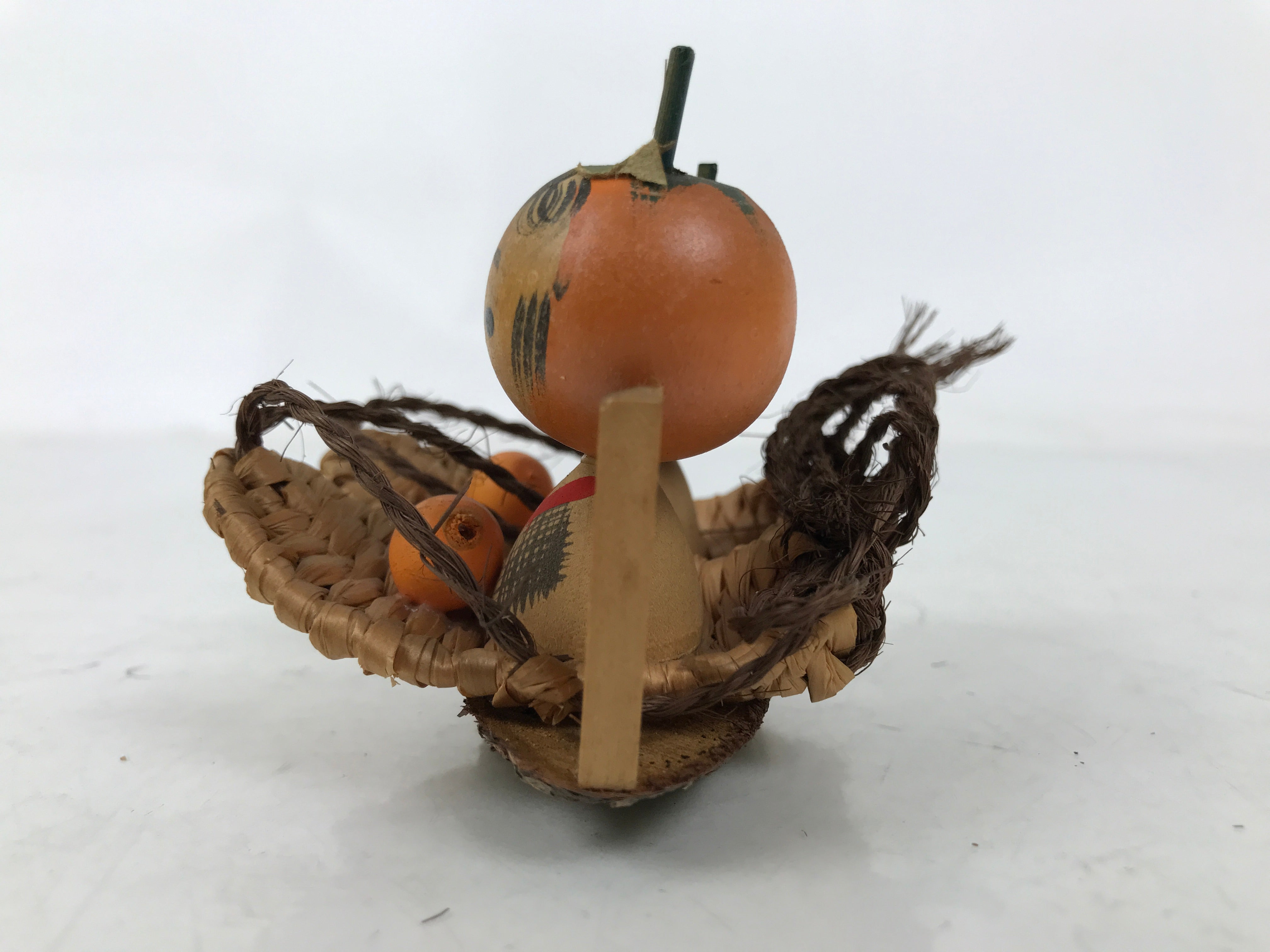 Japanese Wooden Kokeshi Doll Figurine Vtg Traditional Craft Folk Art Toy KF744