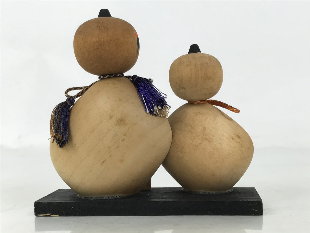 Japanese Wooden Kokeshi Doll Vtg 2 People Mount Koya Matsuo Basho Haiku KF755
