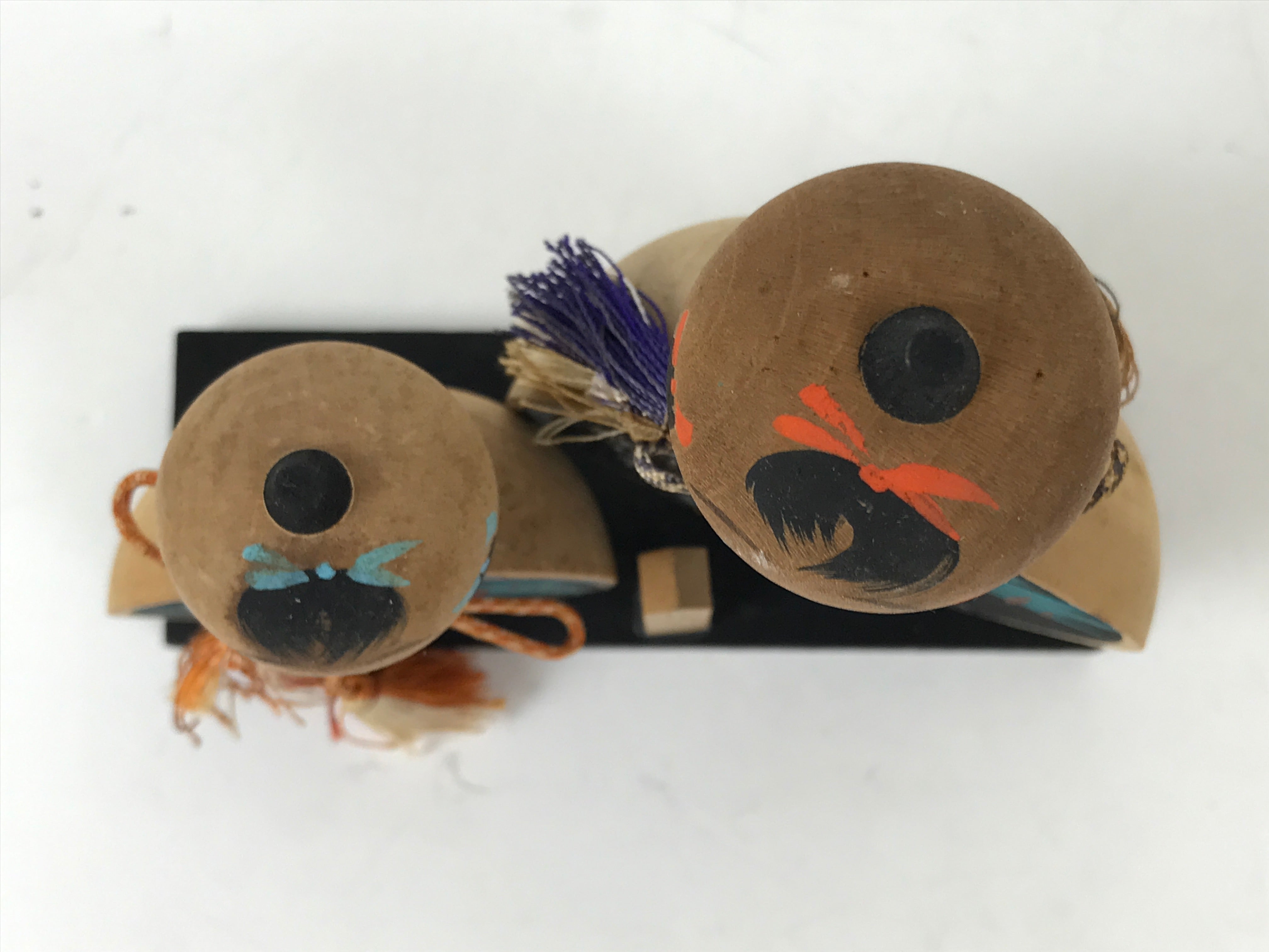 Japanese Wooden Kokeshi Doll Vtg 2 People Mount Koya Matsuo Basho Haiku KF755