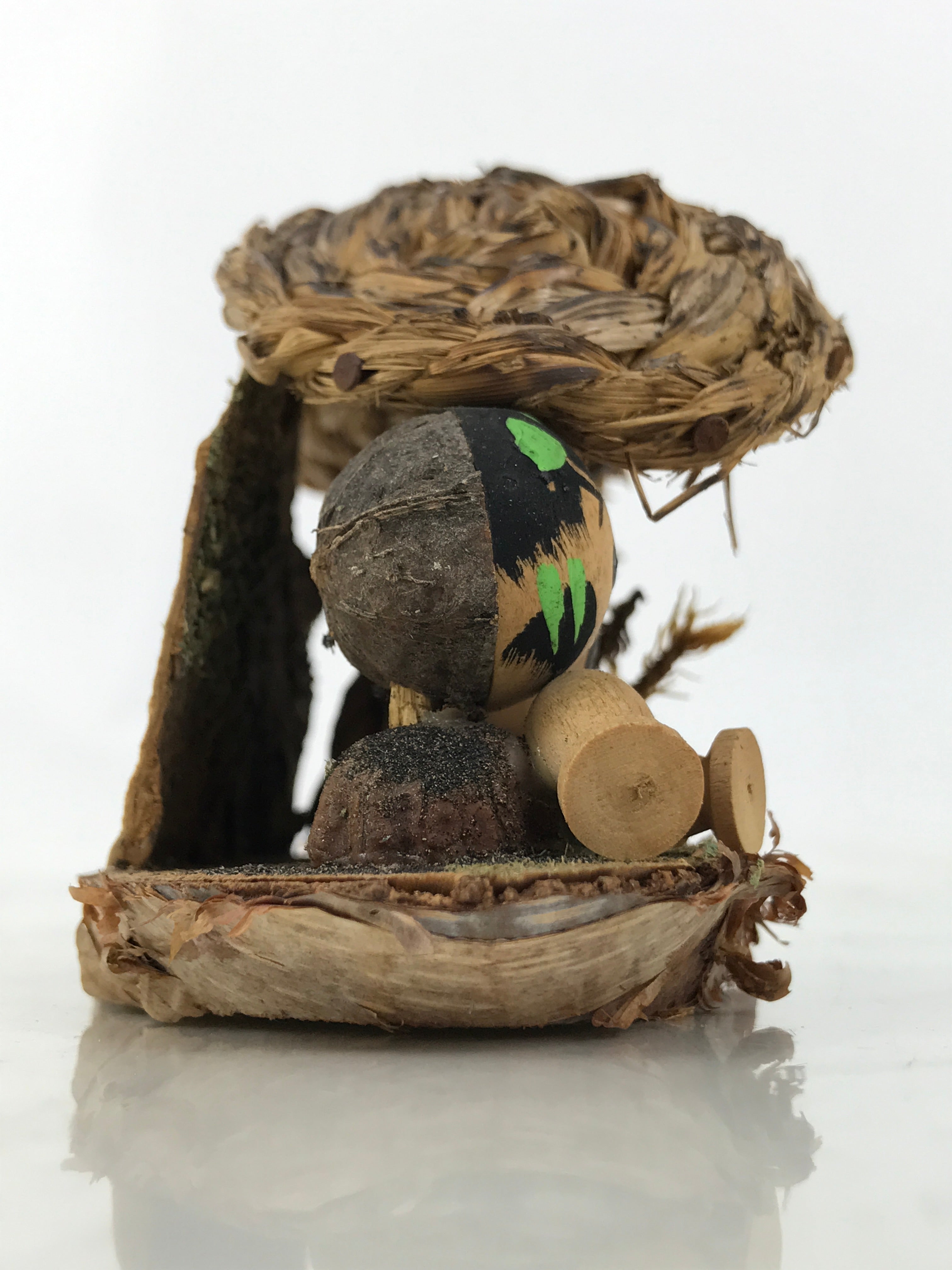 Japanese Wooden Kokeshi Doll Vtg Figurine 2 Kids Straw Mushroom Brown KF761