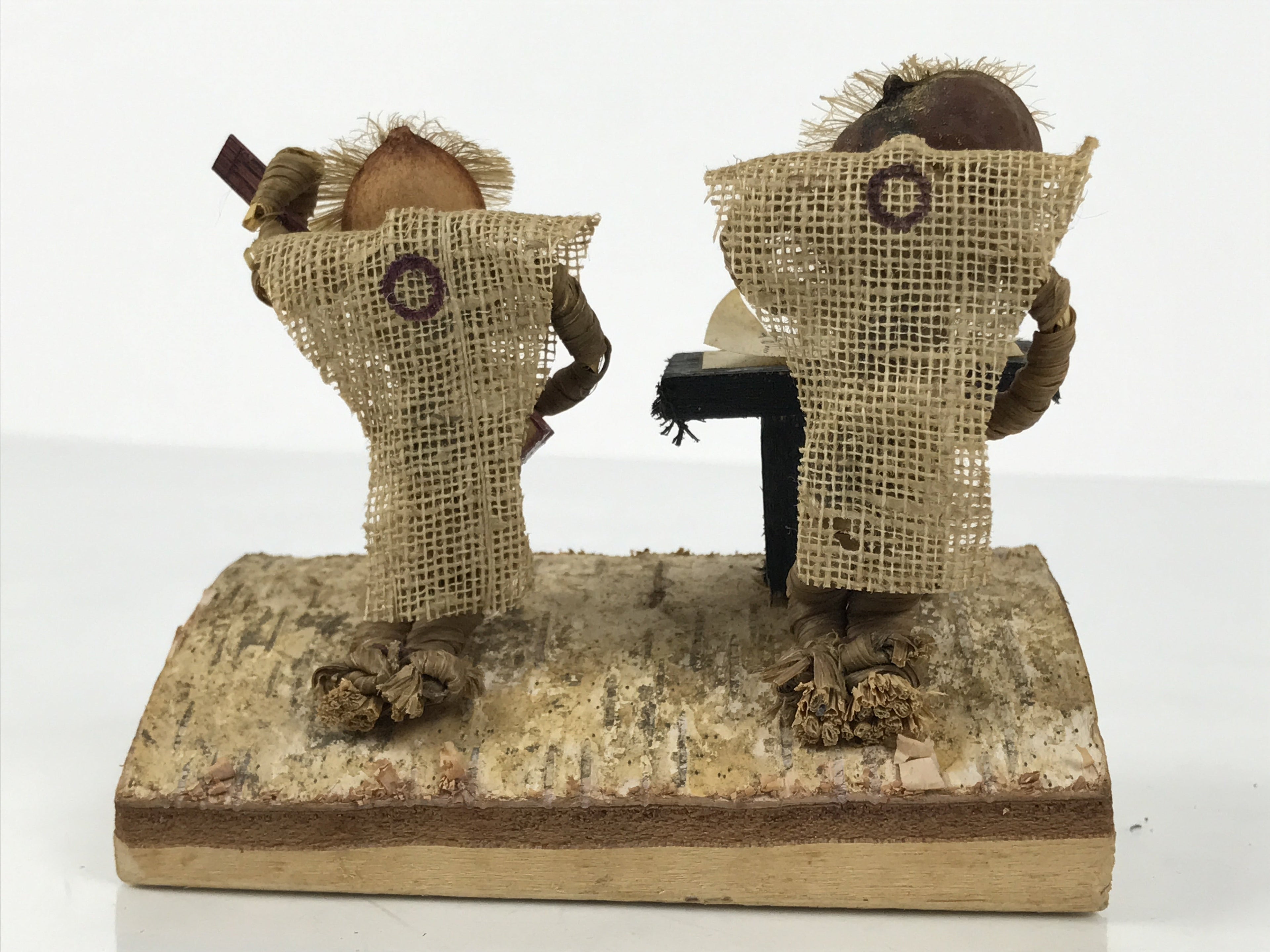 Japanese Wooden Kokeshi Doll Vtg Figurine Kappa Pair Nut Shamisen Song KF798