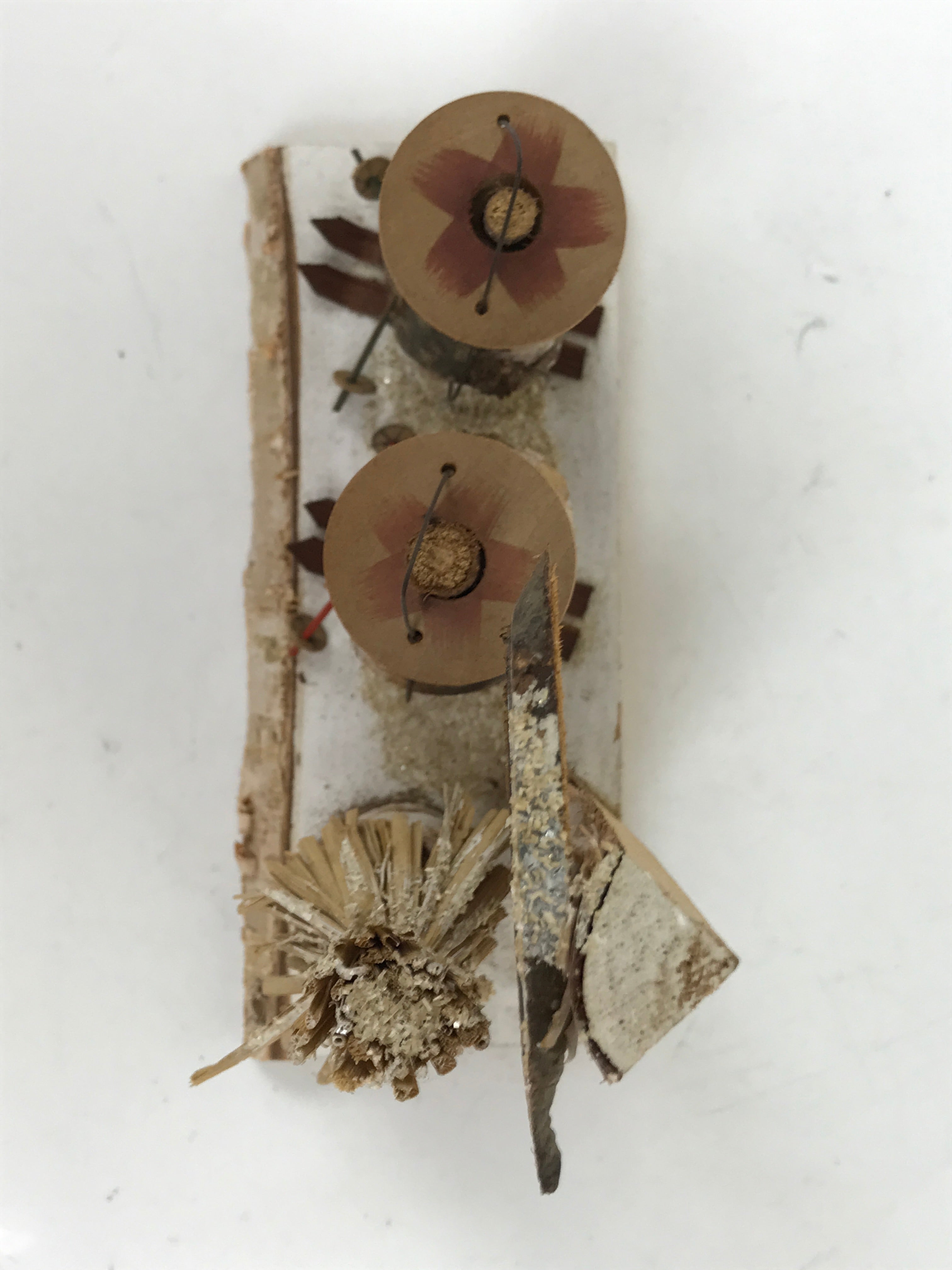 Japanese Wooden Kokeshi Doll Vtg Figurine Skiing Snow Hut Winter Brown KF760