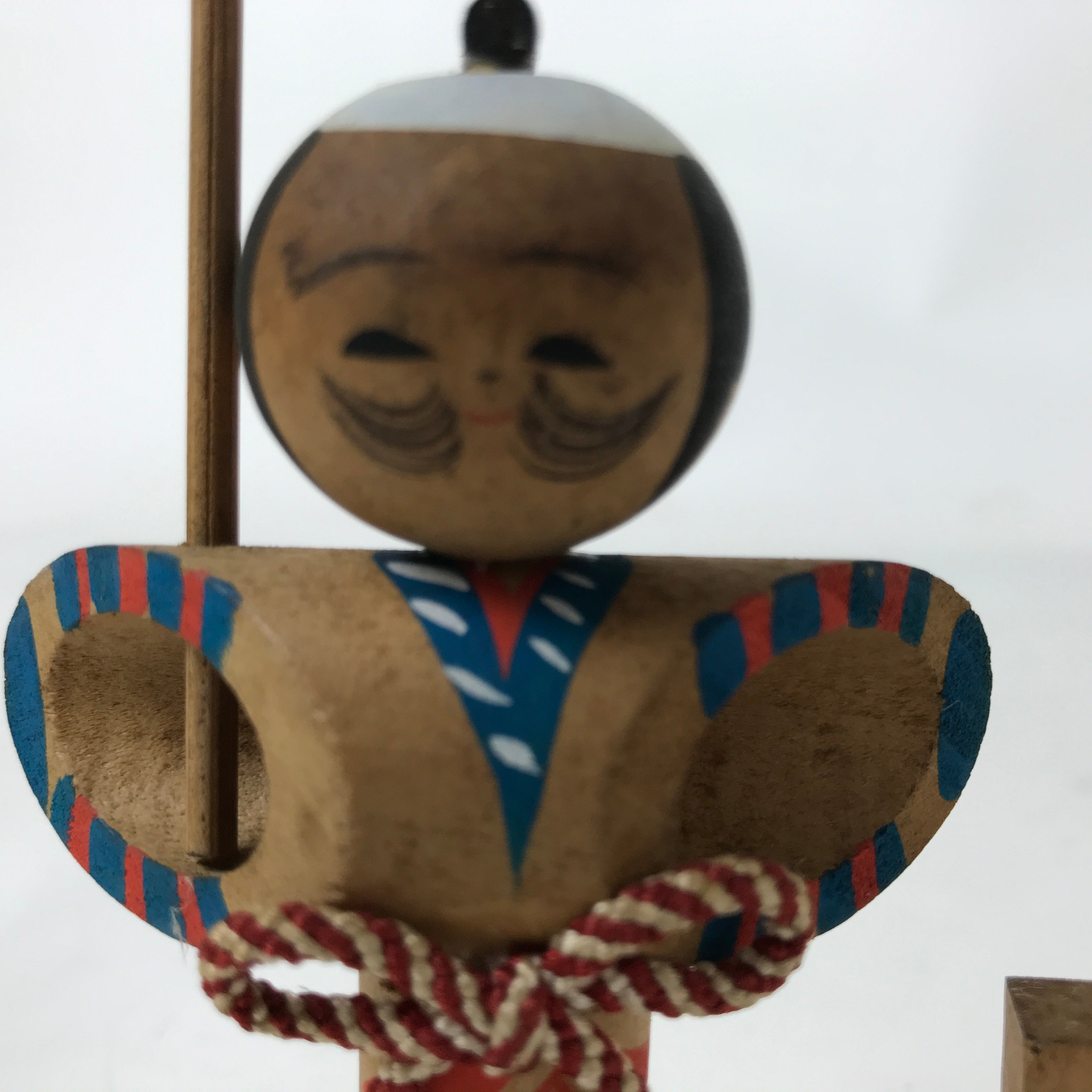 Japanese Wooden Kokeshi Doll Vtg Hakone Souvenir Samurai Servant KF733