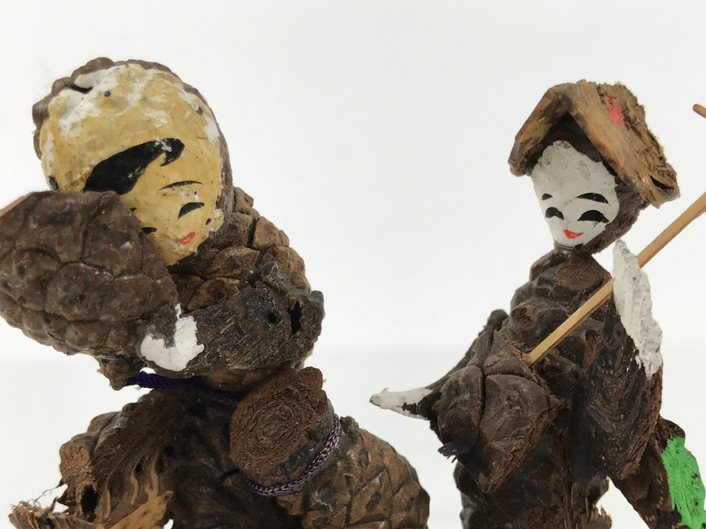 Japanese Wooden Kokeshi Doll Vtg Kimono Couple Figurine Pinecone Brown KF812