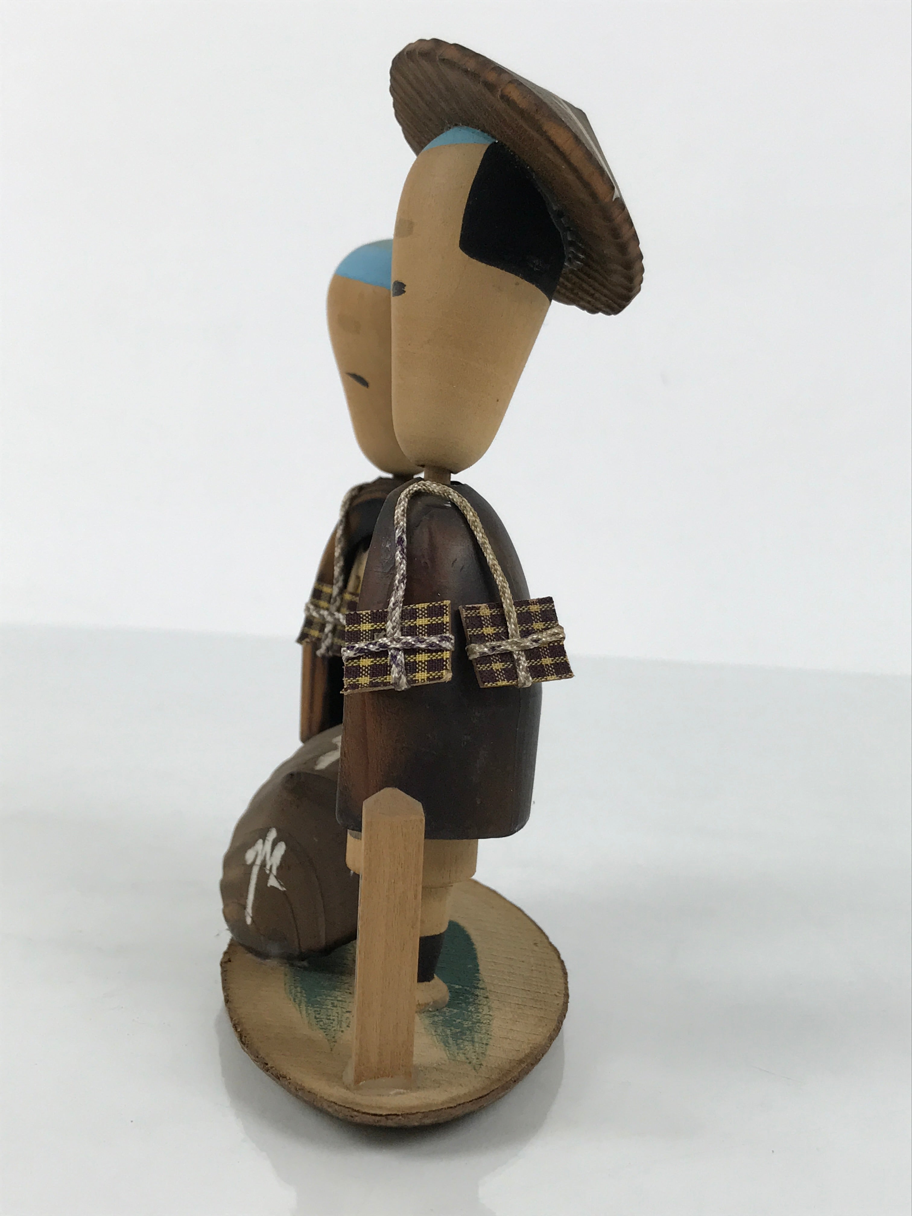 Japanese Wooden Kokeshi Doll Vtg Wobbly Head Kimono Figurine Hakone Travel KF830