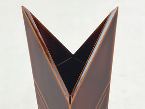 Lacquered Origami 