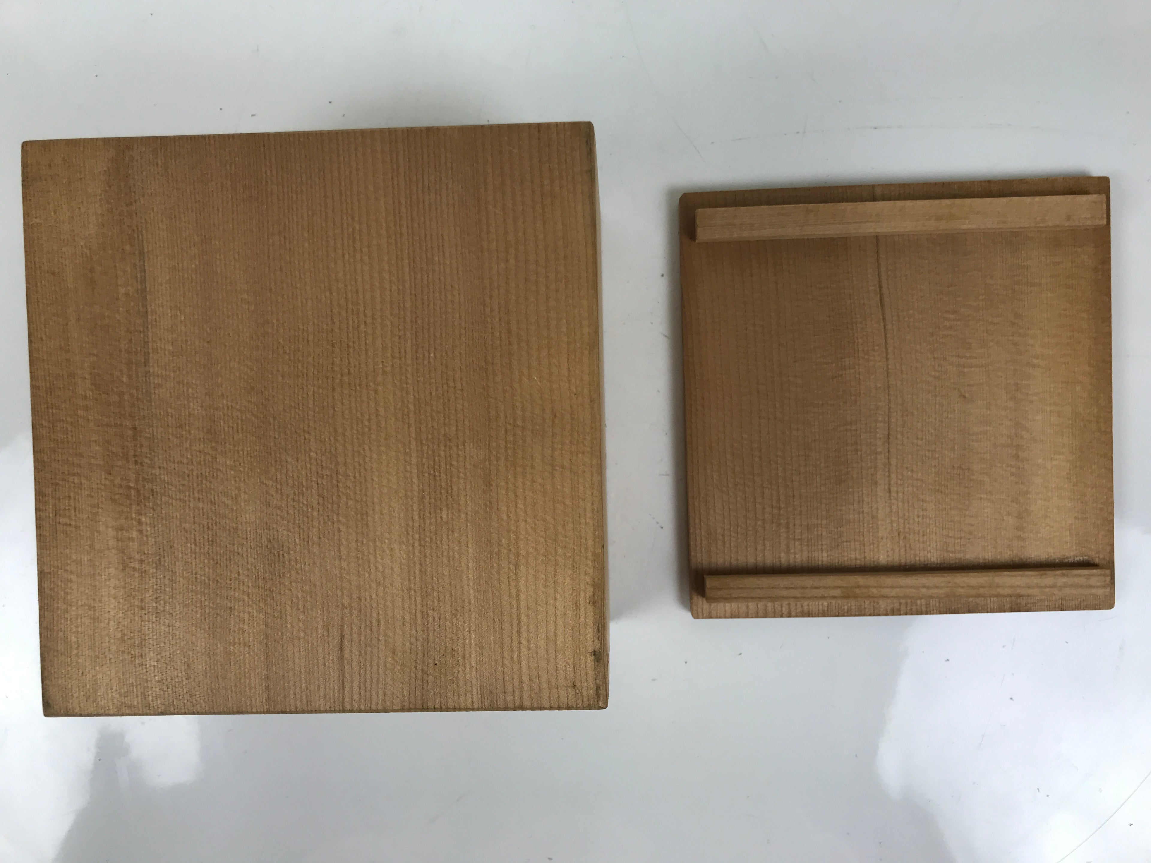 Japanese Wooden Lidded Pottery Storage Box Inside 13x12.9x9cm Brown X209
