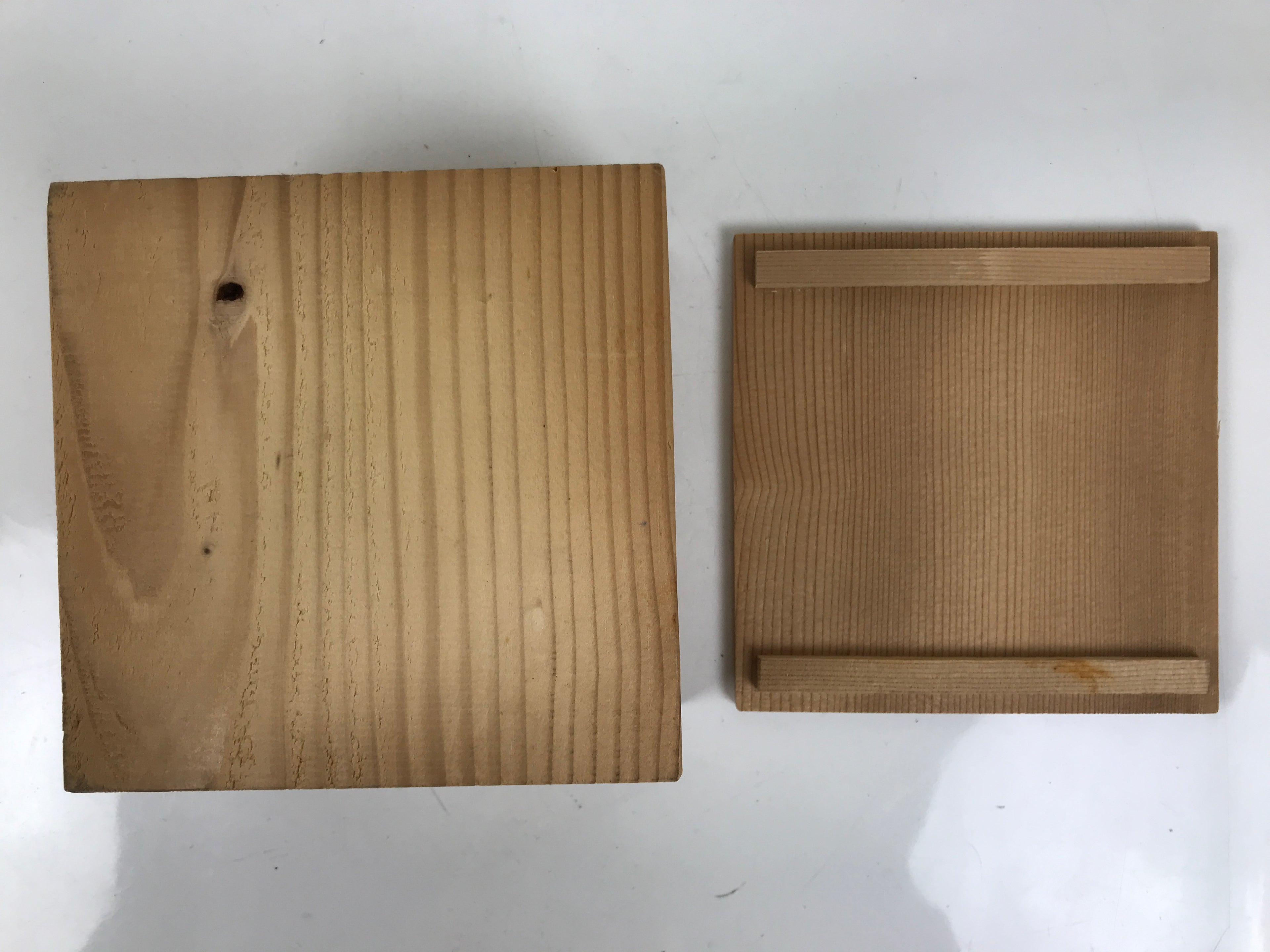 Japanese Wooden Lidded Pottery Storage Box Inside 13x13x7.2cm Brown X189