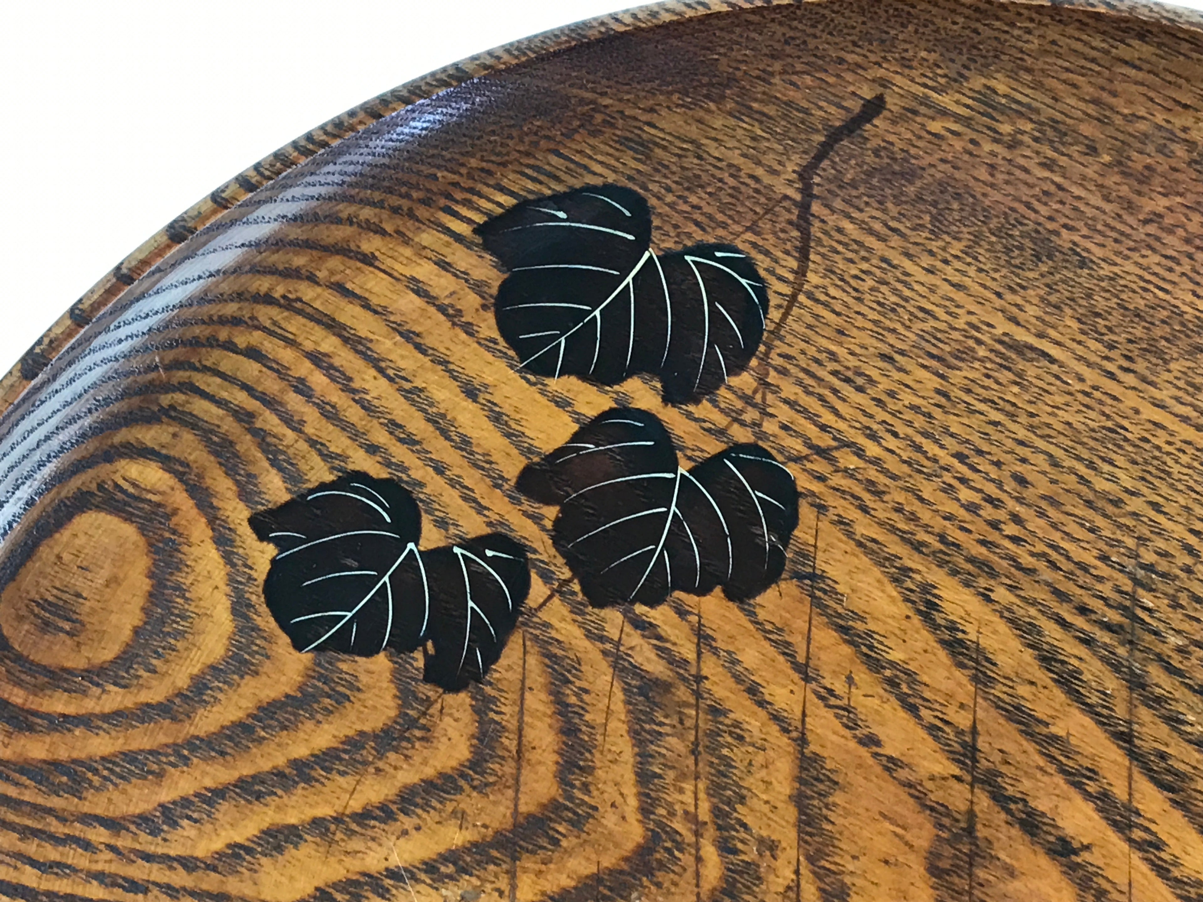 Japanese Wooden Serving Tray Vtg Small Round Obon Paulownia Leaves Brown UR994
