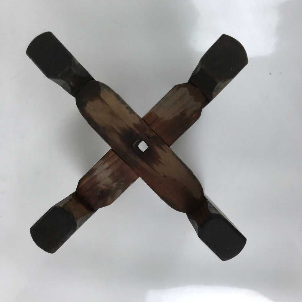 Japanese Wooden Silk Thread Spool Itomaki Vtg Bobbin Frame Spinning Wheel JK817