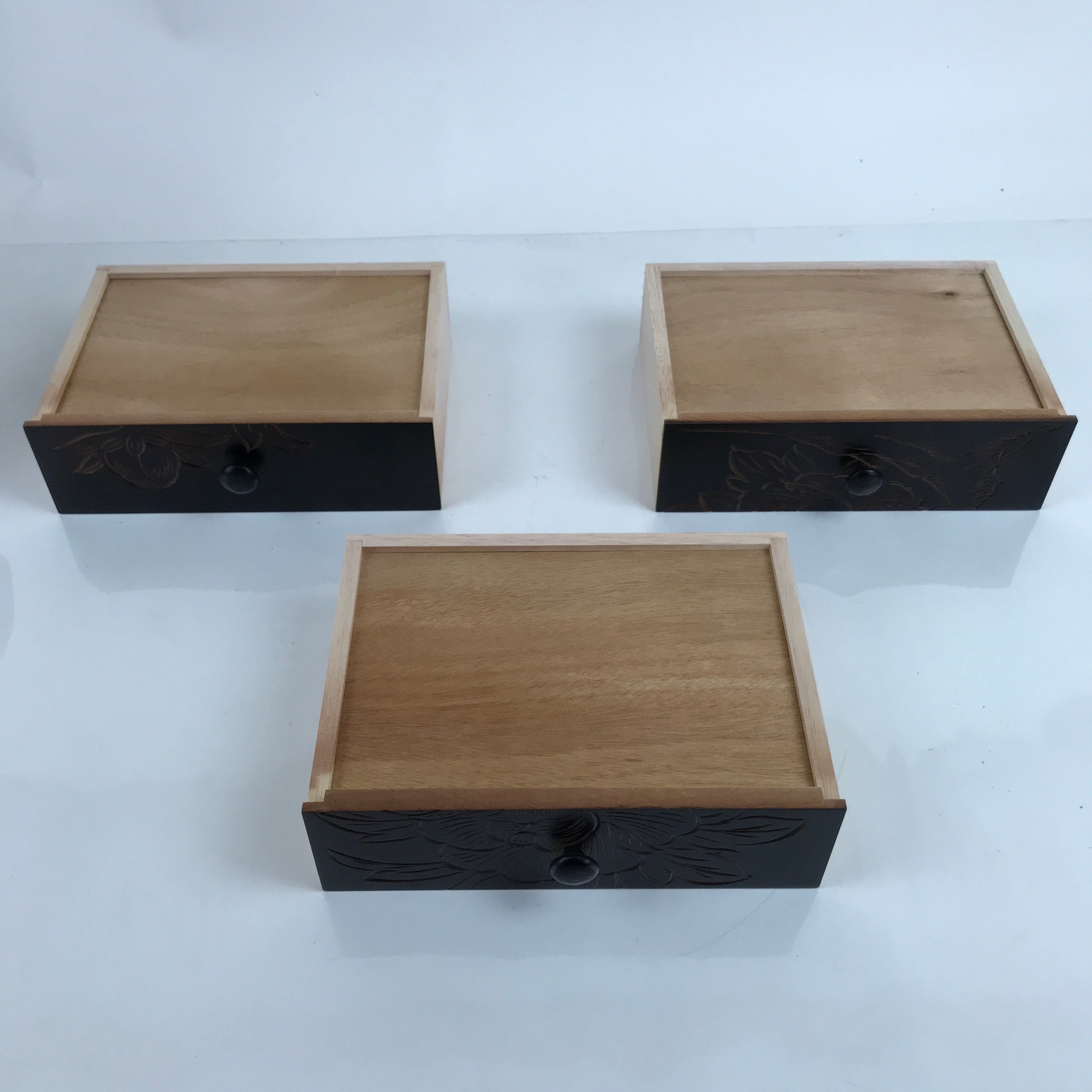 Japanese Wooden Tansu Storage Chest Vtg Haribako Engraved Peony 3 Drawers T376