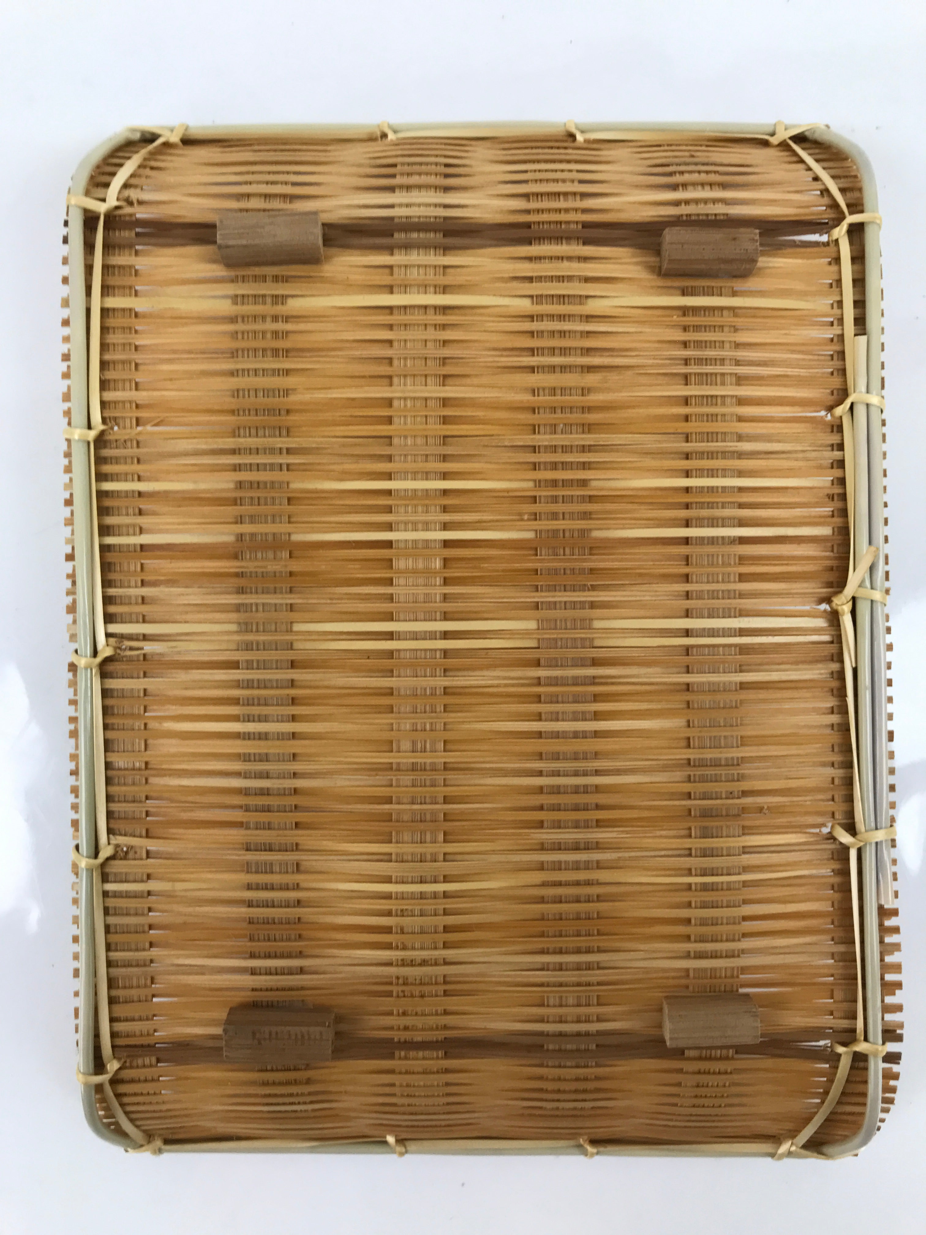 Japanese Woven Bamboo Small Plate Memeizara Vtg Hand Towel Sweets Brown L276