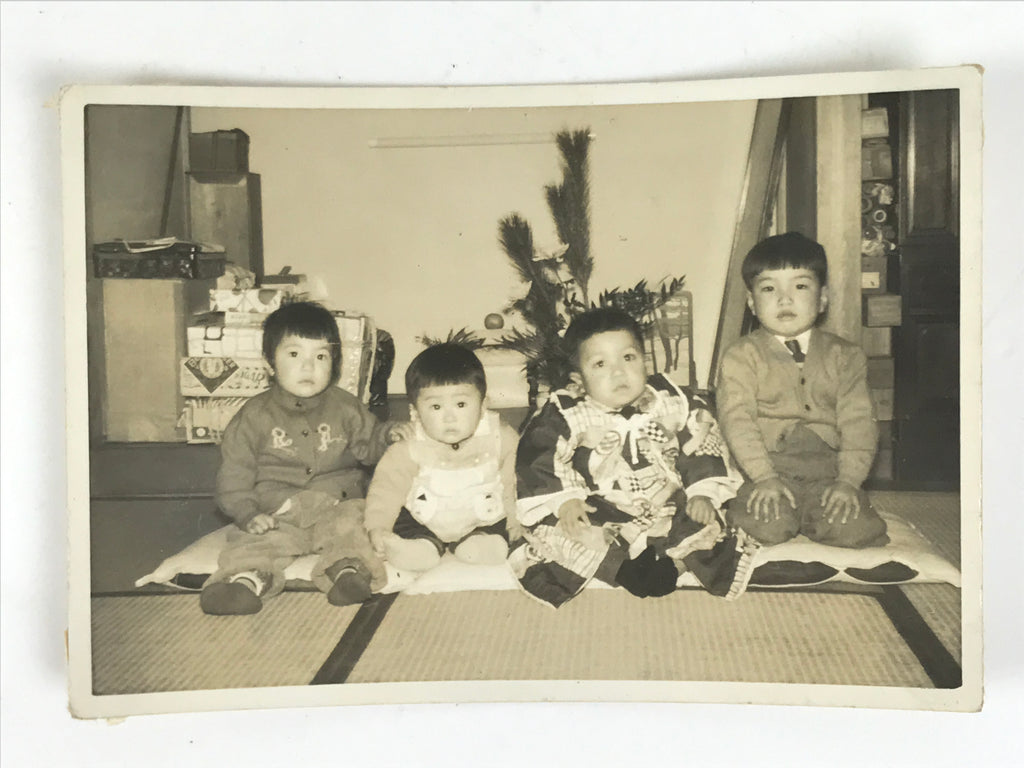 Japanese Young Children Posed Photograph Vtg New Years Day Black White PH179
