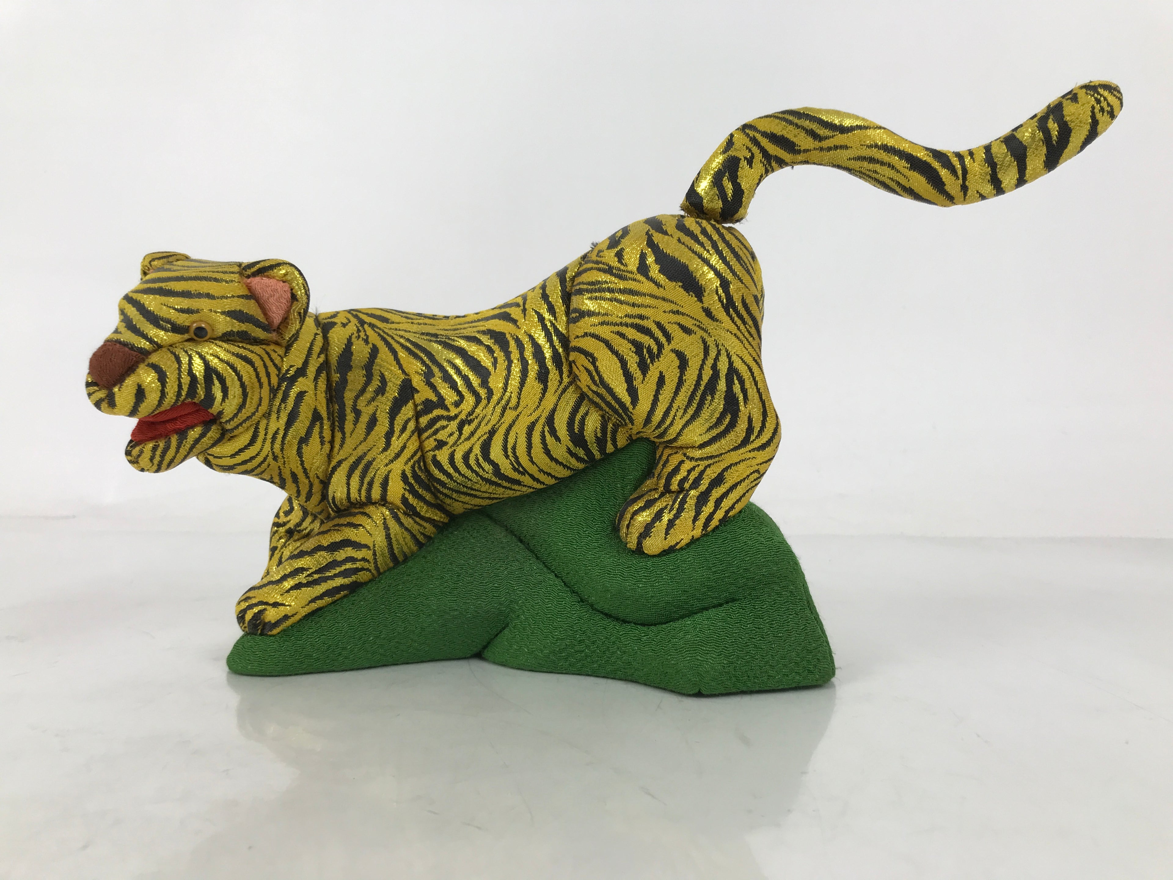 Japanese Zodiac Fabric Tiger Doll Vtg Kimekomi Ningyo Animal Yellow Tora ST25
